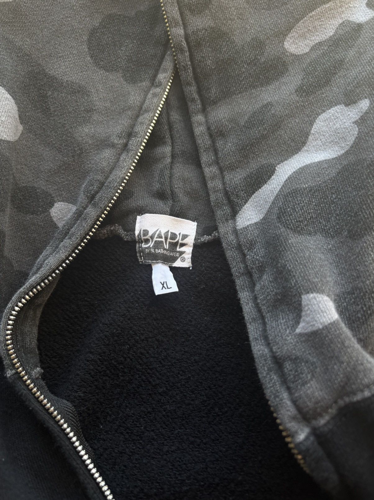 Bape Nigo/Pharrell era 2006 Bape full zip hoodie Size US XL / EU 56 / 4 - 3 Thumbnail