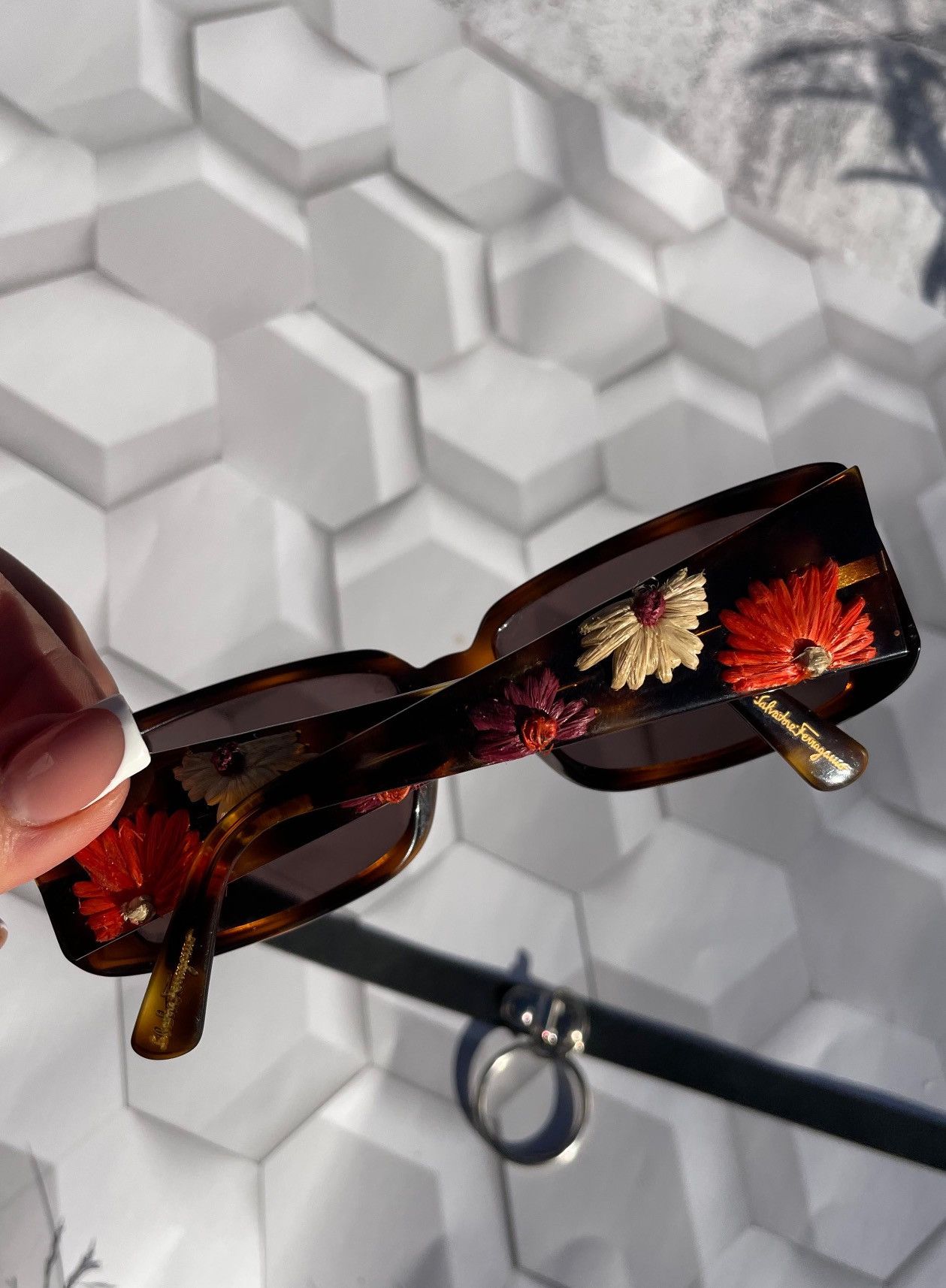Salvatore Ferragamo Salvatore Ferragamo vintage hand made sunglasses Size ONE SIZE - 5 Thumbnail