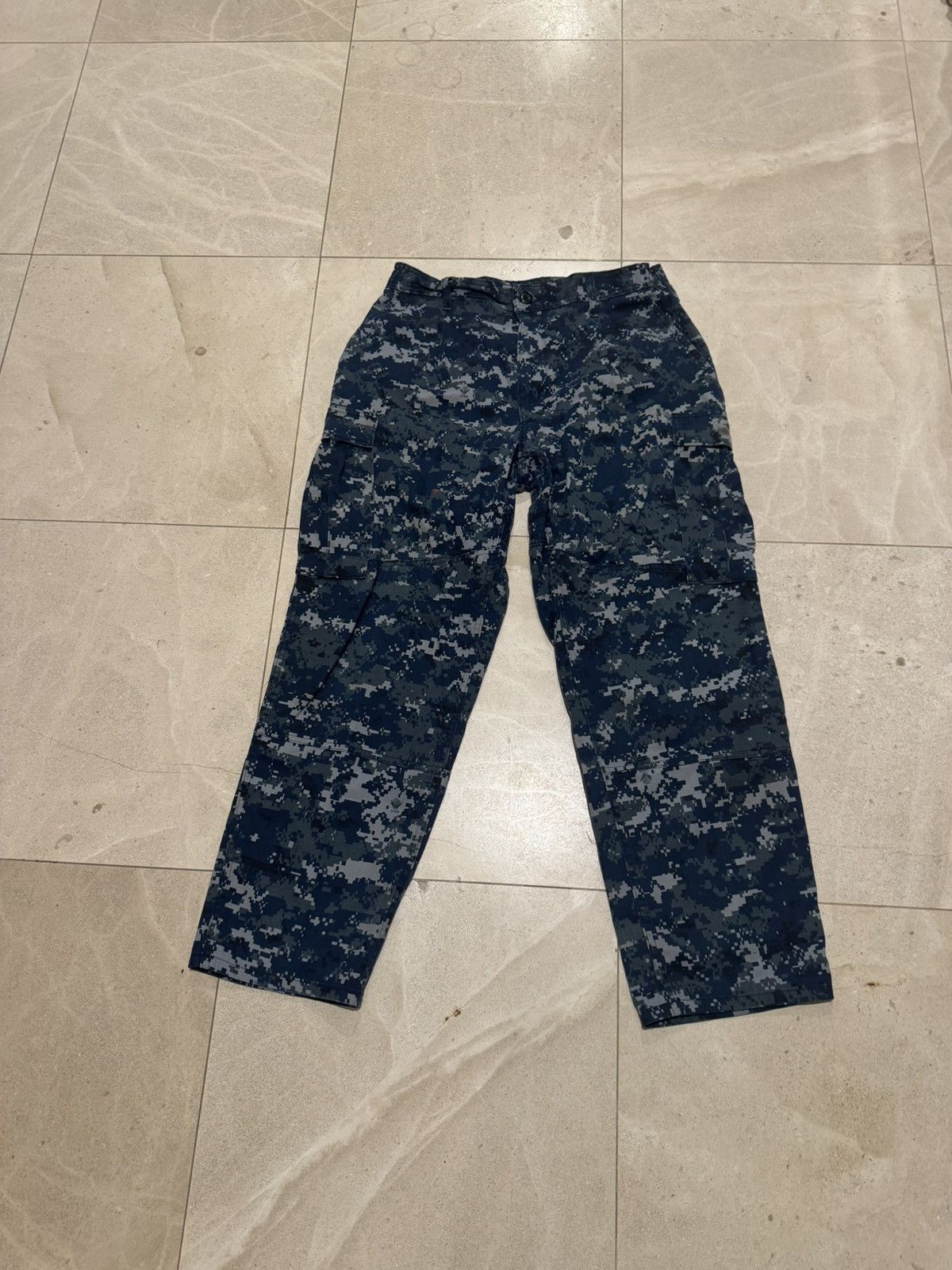 Vintage blue digital camo cargos Size US 32 / EU 48 - 1 Thumbnail