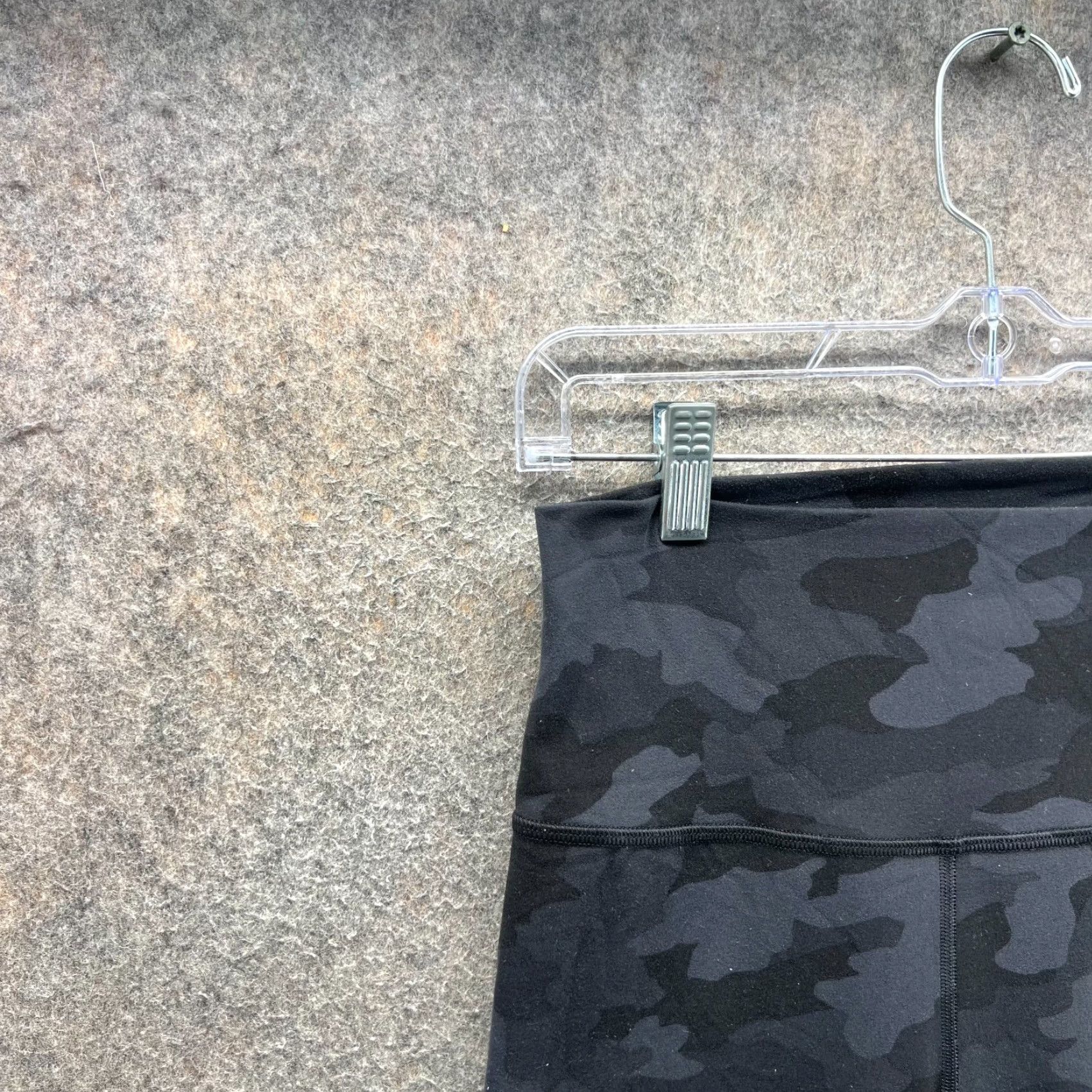 Lululemon Lululemon Leggings Women 8 Black Camo 25" Nulu Yoga Align High Rise Pants Leggings (Athleisure, Yoga) Womens Size 30" / US 8 / IT 44 - 7 Thumbnail