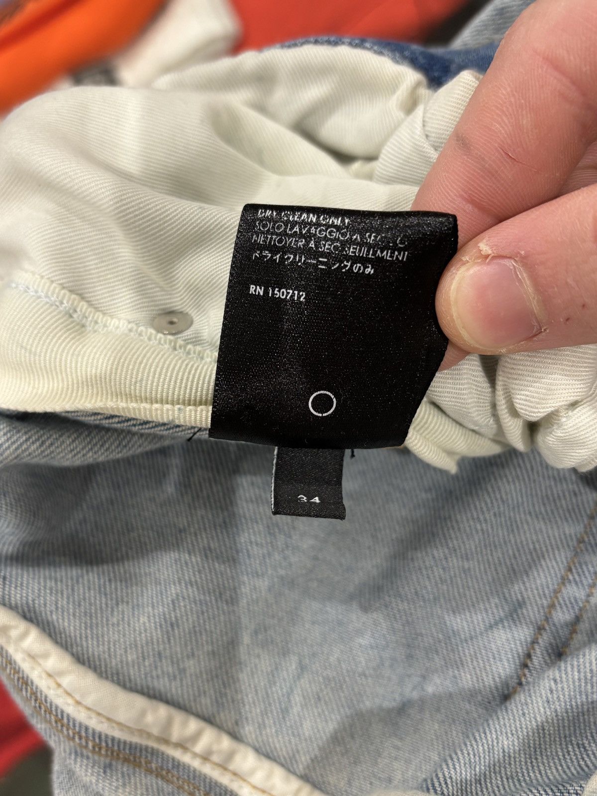 Amiri Amiri Thrasher Jeans Light Wash Size: 34 Size US 34 / EU 50 - 6 Thumbnail