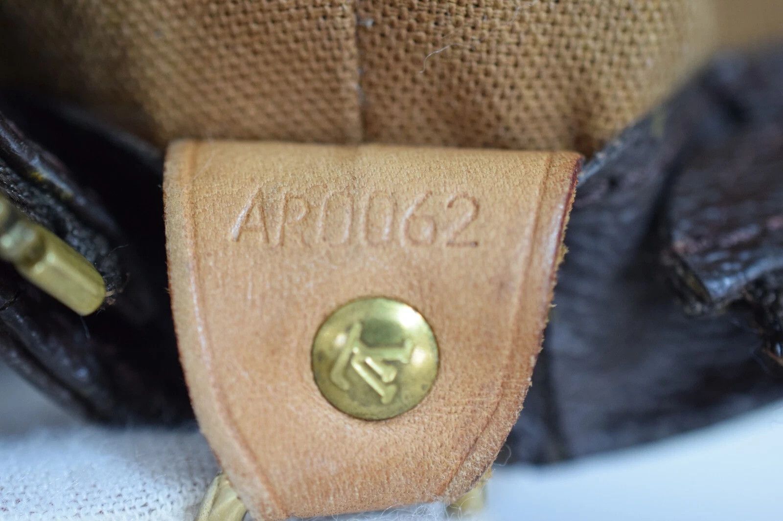 Louis Vuitton Louis Vuitton Cabas Mezzo Tote Bag Monogram M51151 Size ONE SIZE - 19 Thumbnail