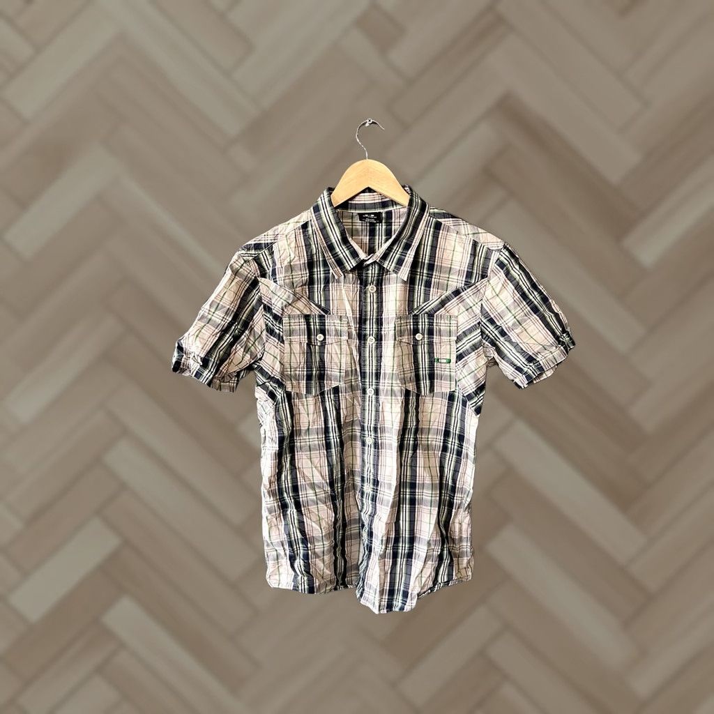Oakley Y2K Oakley Mens Beige Plaid Short Sleeve Button Up Size M Regular with Pockets Size US 31 - 1 Thumbnail