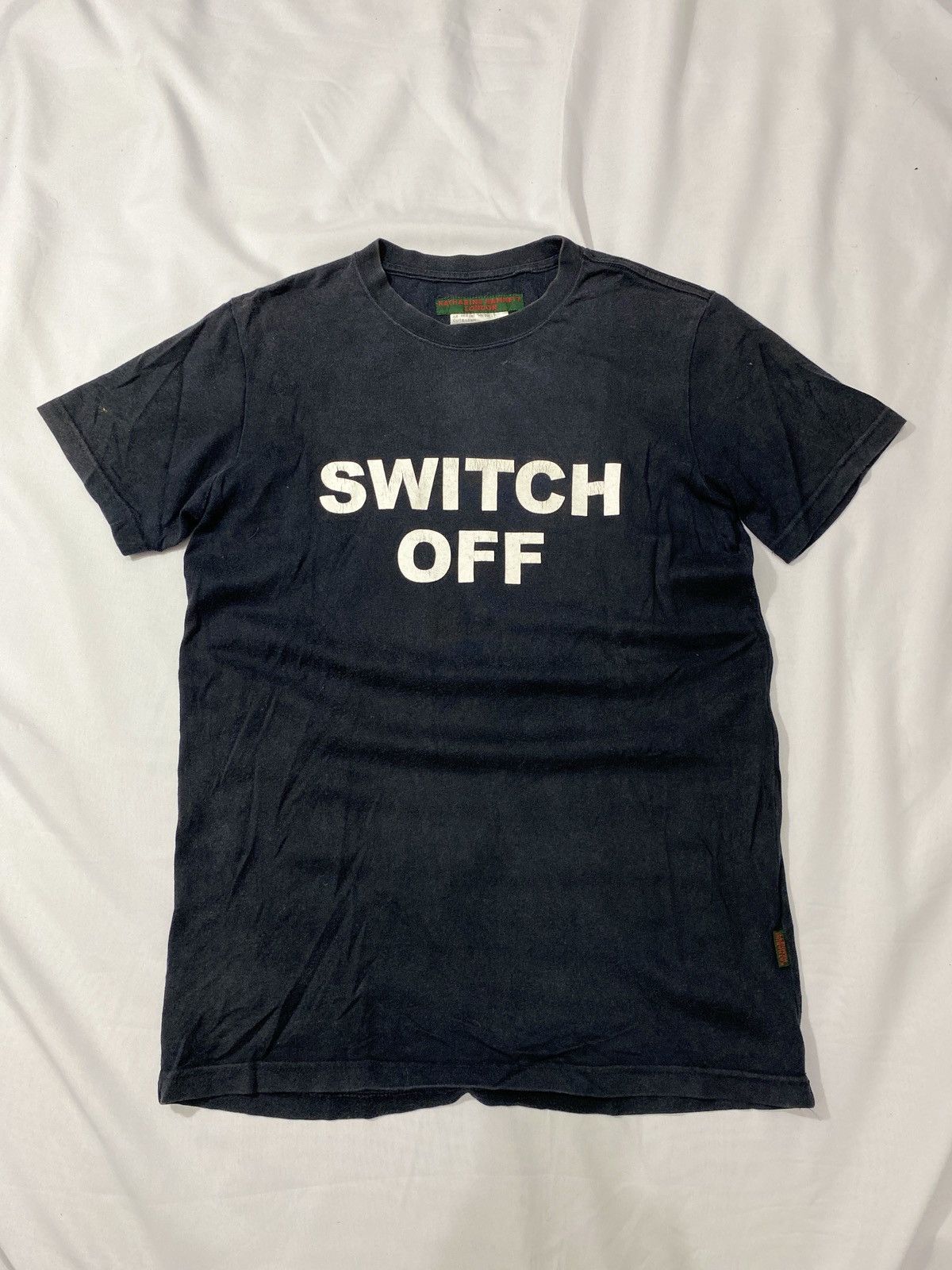 Katharine Hamnett London 90’s Katharine Hamnett London “Switch Off” Tshirt Size US L / EU 52-54 / 3 - 1 Thumbnail