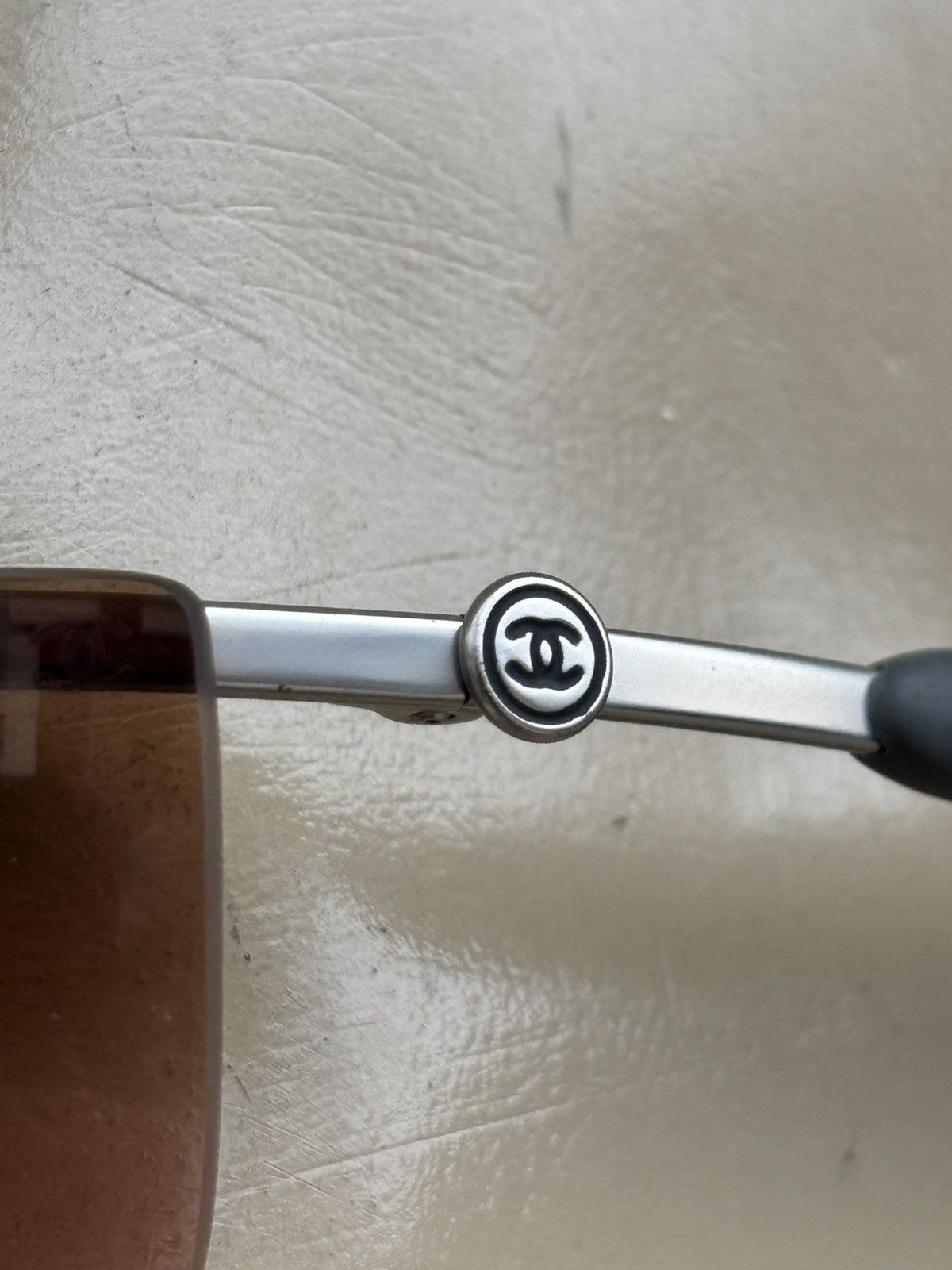 Chanel Vintage Rimless Shield Sunglasess 4008 Size ONE SIZE - 4 Thumbnail