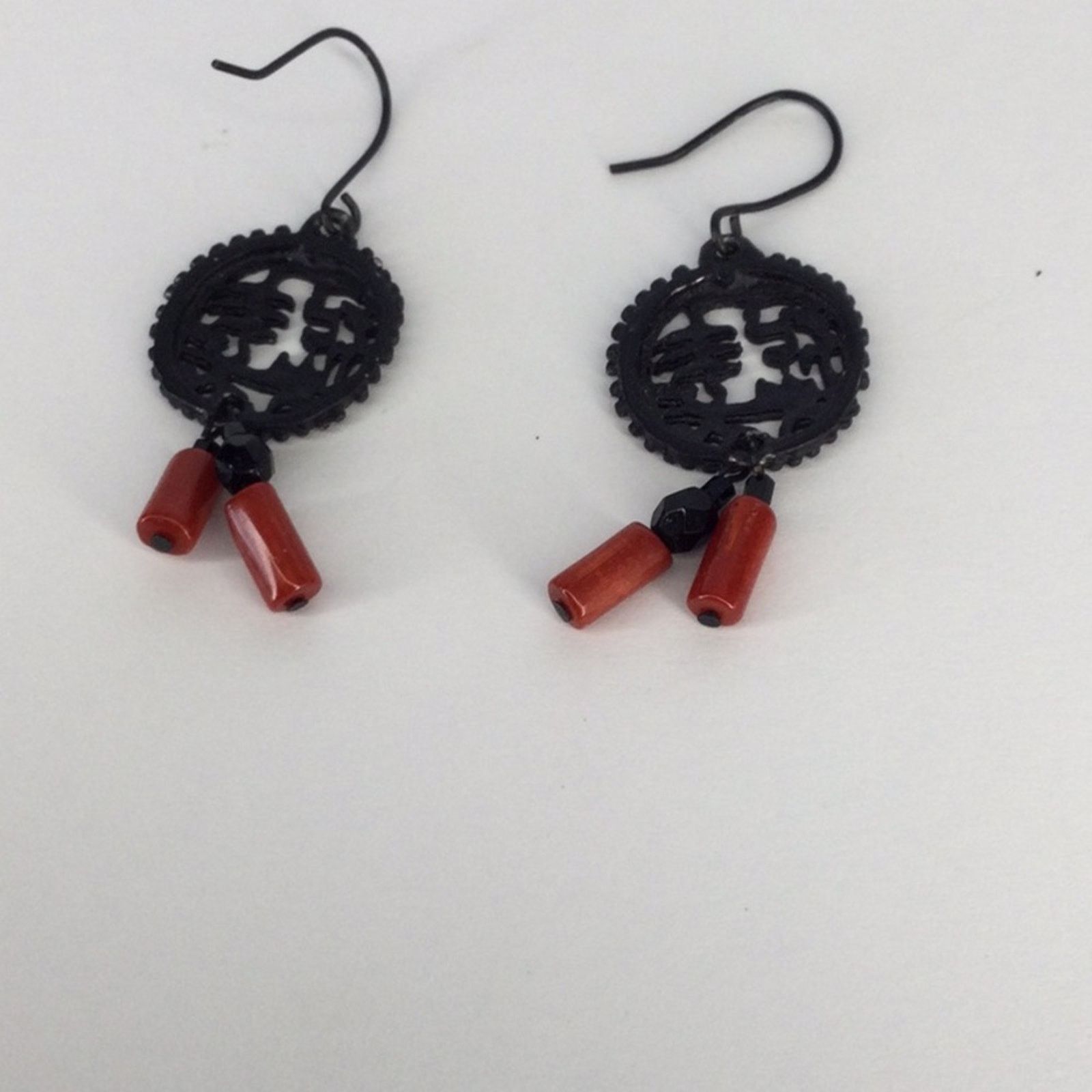 Other Black & Red Asian Inspired Bead Retro 90's Dangle Earrings Size ONE SIZE - 6 Thumbnail