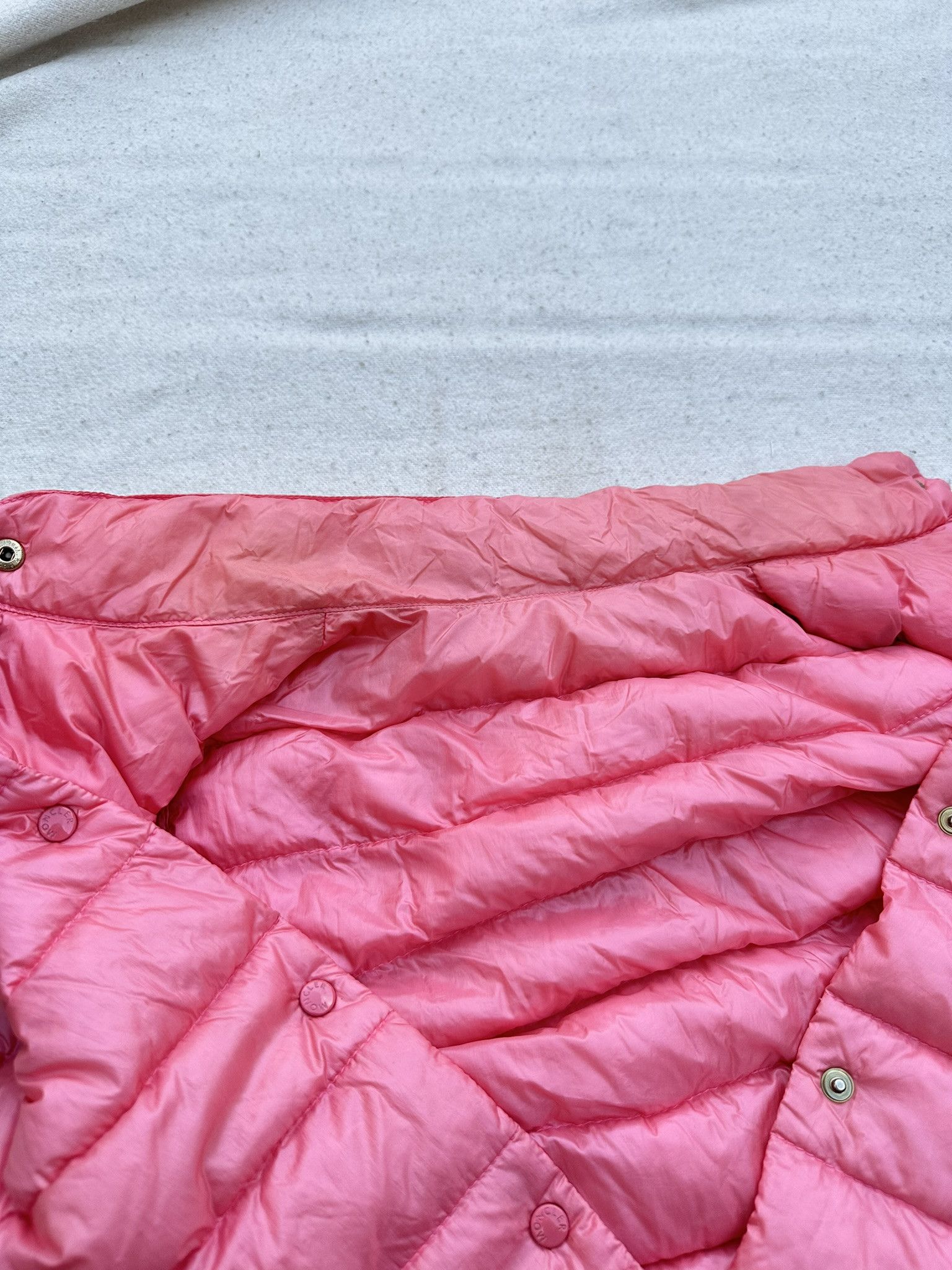 Moncler Moncler Vest Jacket Coral Pink Patch Logo Buttoned Size S / US 4 / IT 40 - 11 Thumbnail