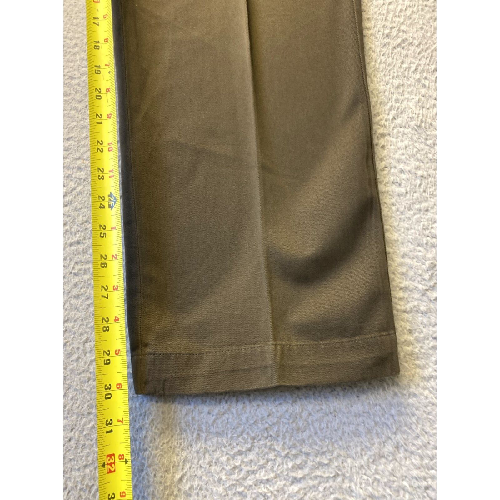 Brooks Brothers BROOKS BROTHERS Military Sage Green Chino Pants 38W x 30L Mens Regular Size US 38 / EU 54 - 4 Thumbnail