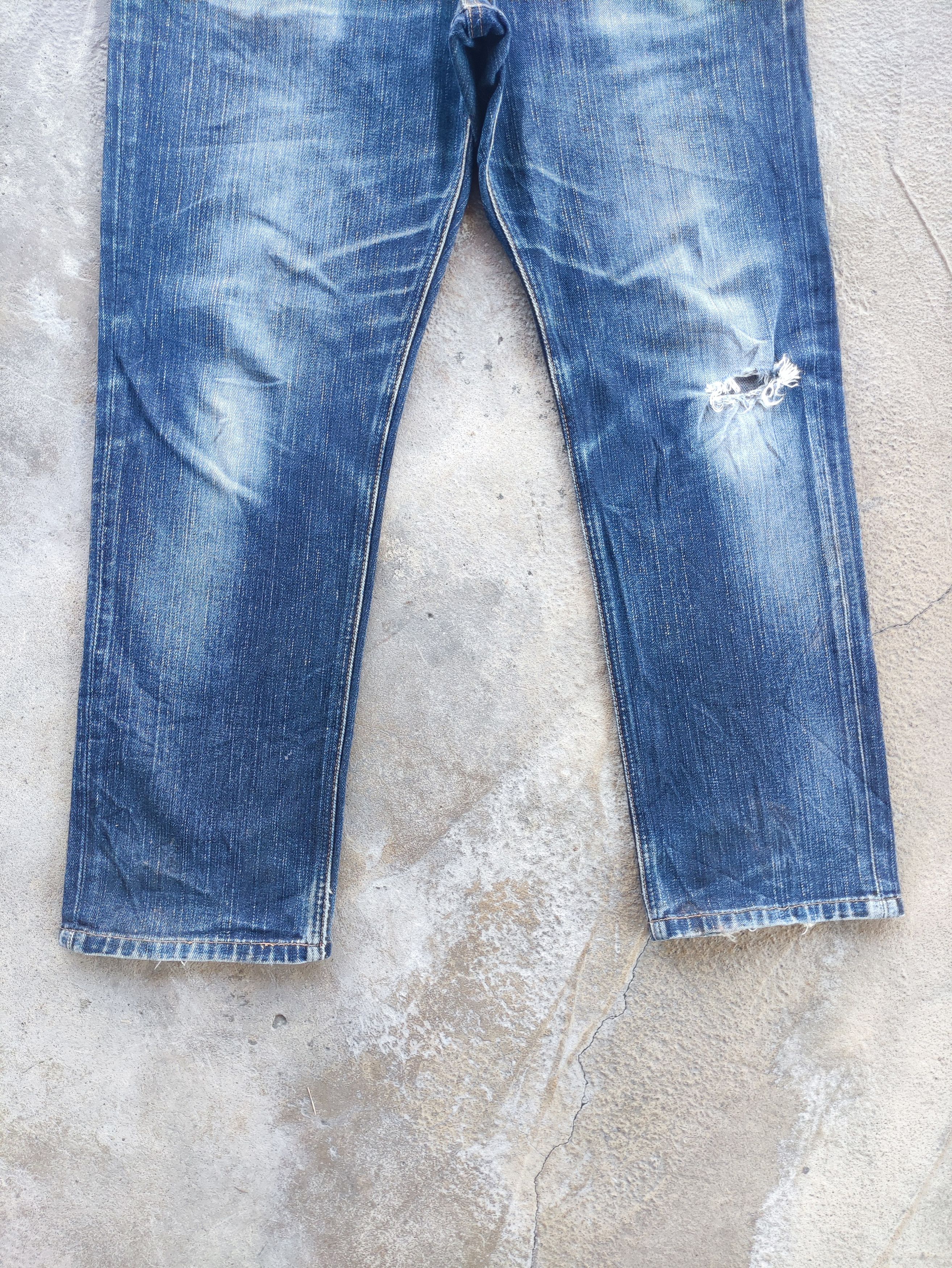 Japanese Brand × Lee Vintage Lee Japan Jeans Distressed Faded Denim Pants W33 Size US 33 - 4 Thumbnail