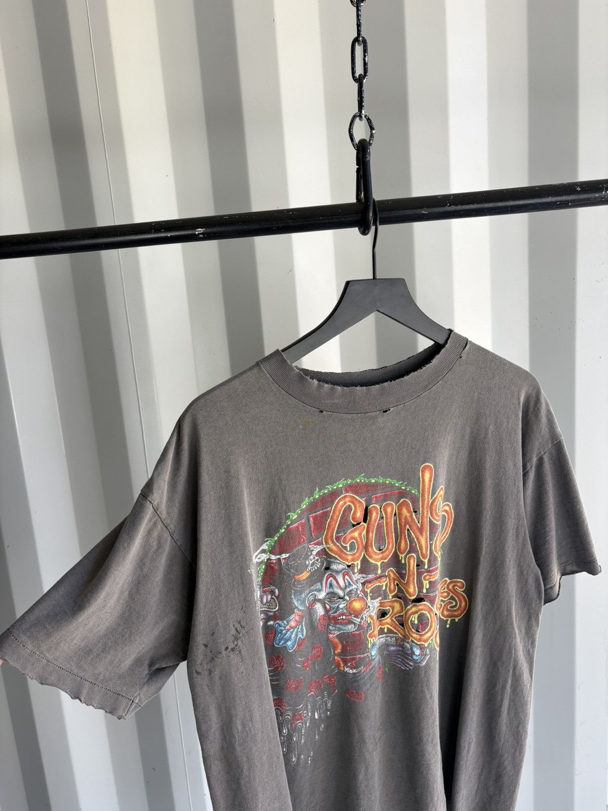 Band Tees Vintage Guns N Roses Distressed Faded Shirt Boxy Grunge Band Size US XL / EU 56 / 4 - 4 Thumbnail