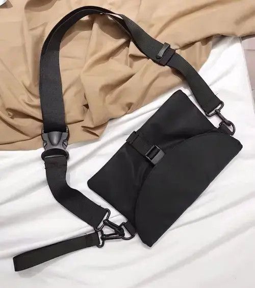 Other Utility grunge buckle sling bag fanny pack crossbody bag Size ONE SIZE - 4 Thumbnail