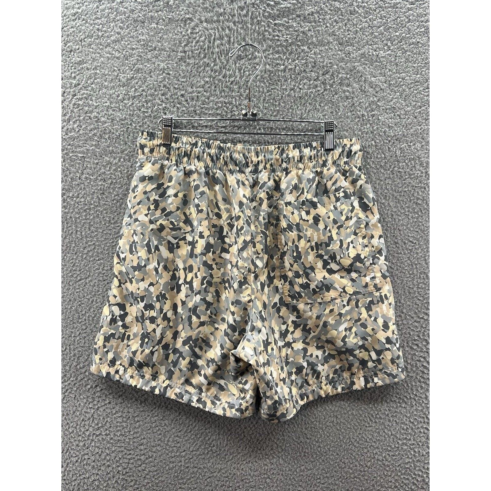 Jordan Brand Jordan Essentials Sail Poolside Shorts Sz. Medium FN4635-133 Size US 34 / EU 50 - 2 Thumbnail