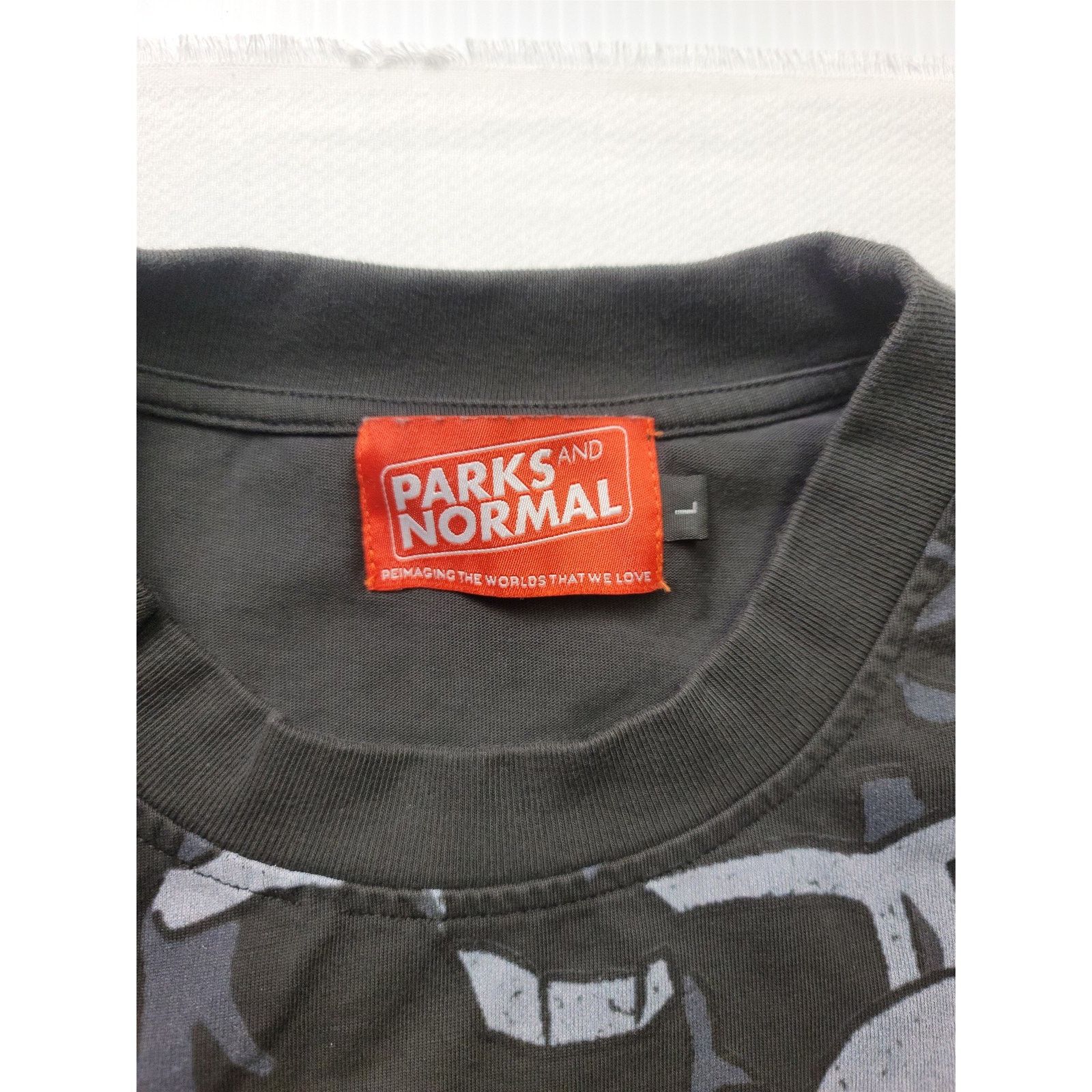 Other Parks and Normal My Hero Academia Hawks Cropped Women Shirt Size US L / EU 52-54 / 3 - 2 Thumbnail
