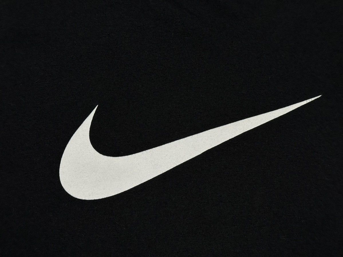 Nike × Vintage Nike Vintage Center Big Swoosh T-Shirt Size US S / EU 44-46 / 1 - 7 Thumbnail