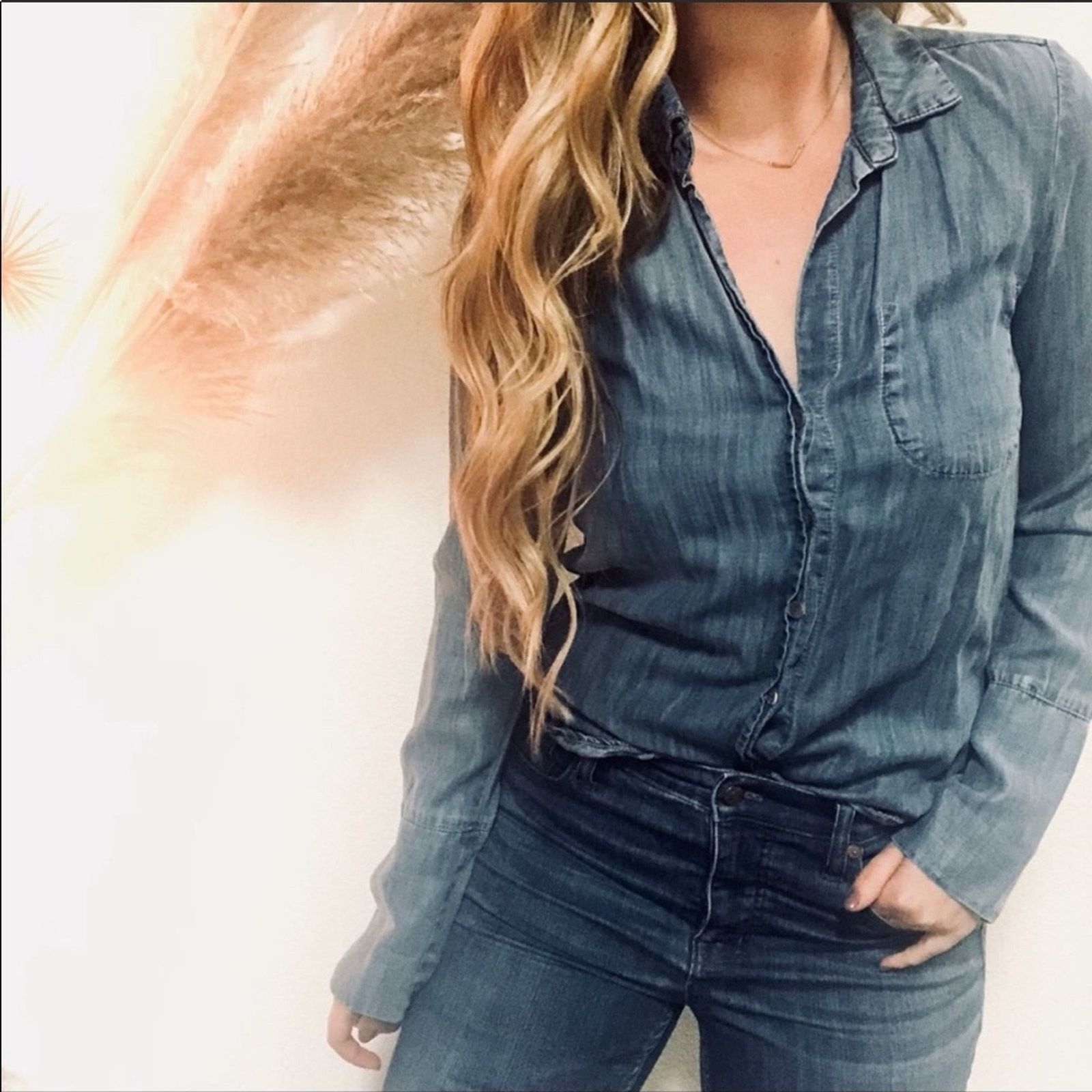 Anthropologie ANTHROPOLOGIE Blue Denim Chambray Washed Button Shirt Top Size S / US 4 / IT 40 - 2 Thumbnail