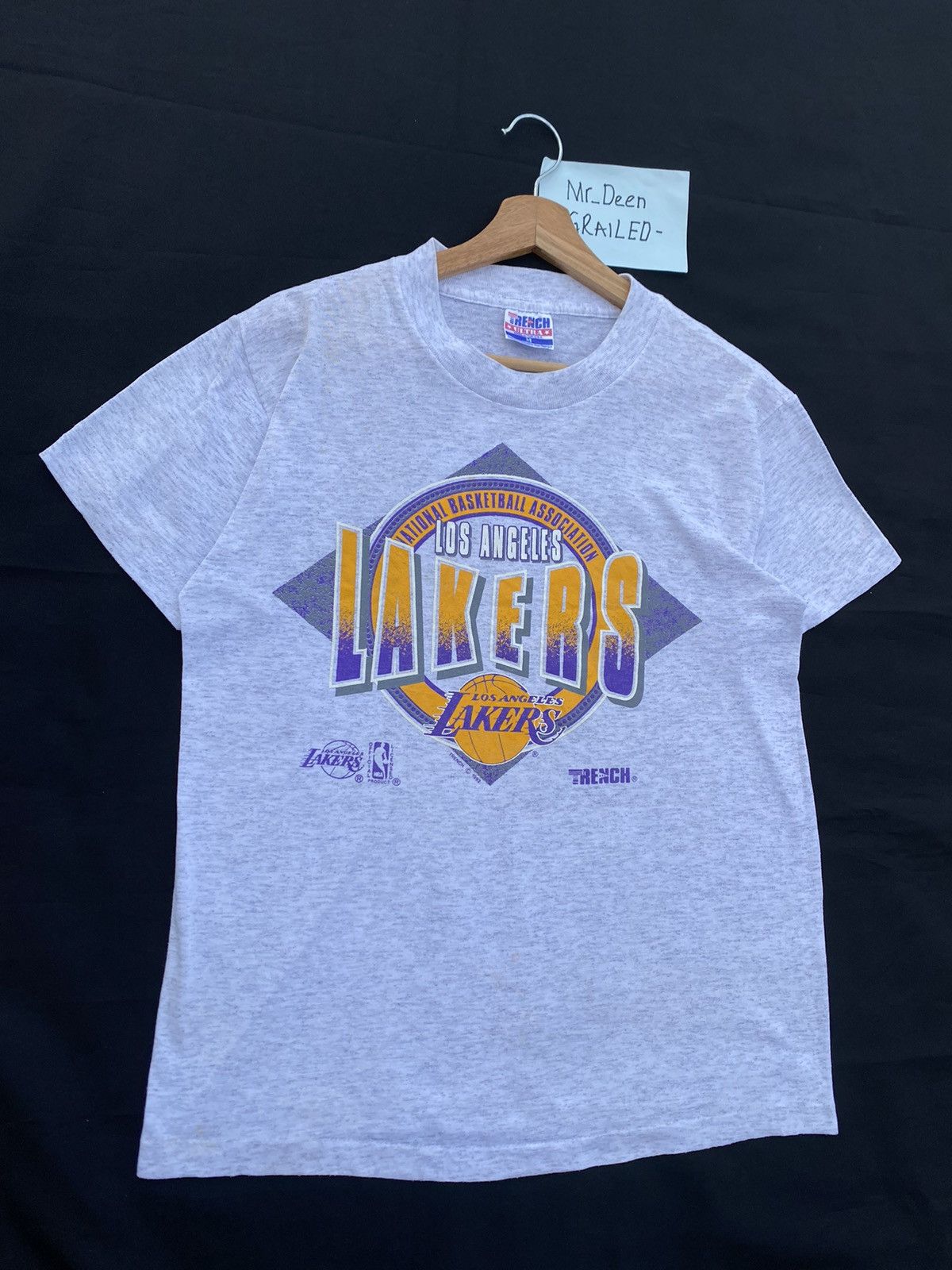 NBA Rare! Vintage 1990’s Los Angeles Lakers NBA T Shirt Size US M / EU 48-50 / 2 - 2 Thumbnail