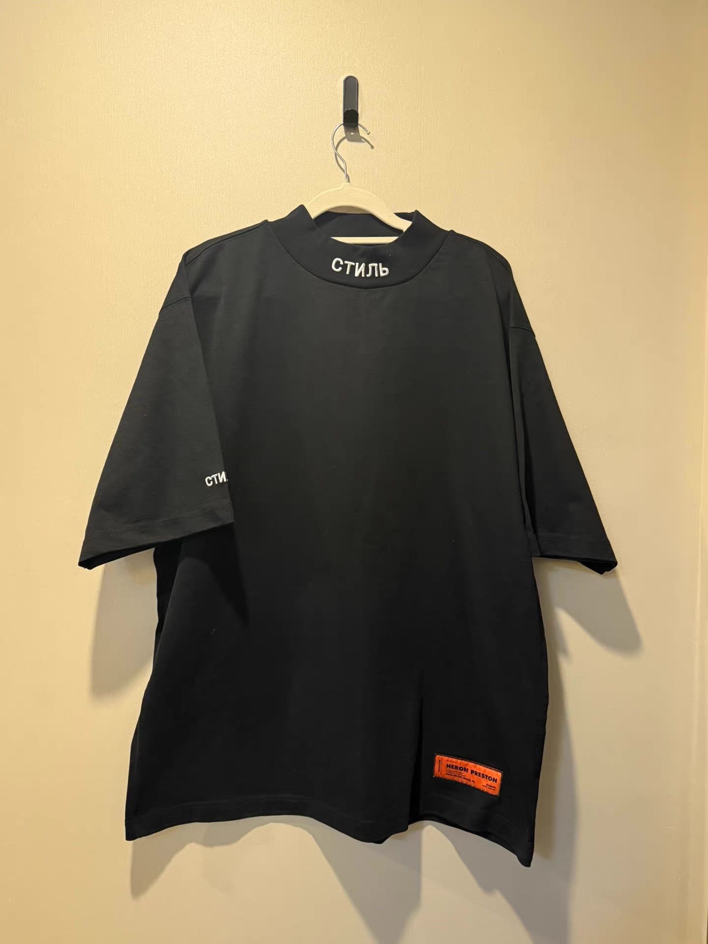 Heron Preston Heron Preston Embroidered Short Sleeve Tee。 Ｑ20 Size US M / EU 48-50 / 2 - 1 Thumbnail