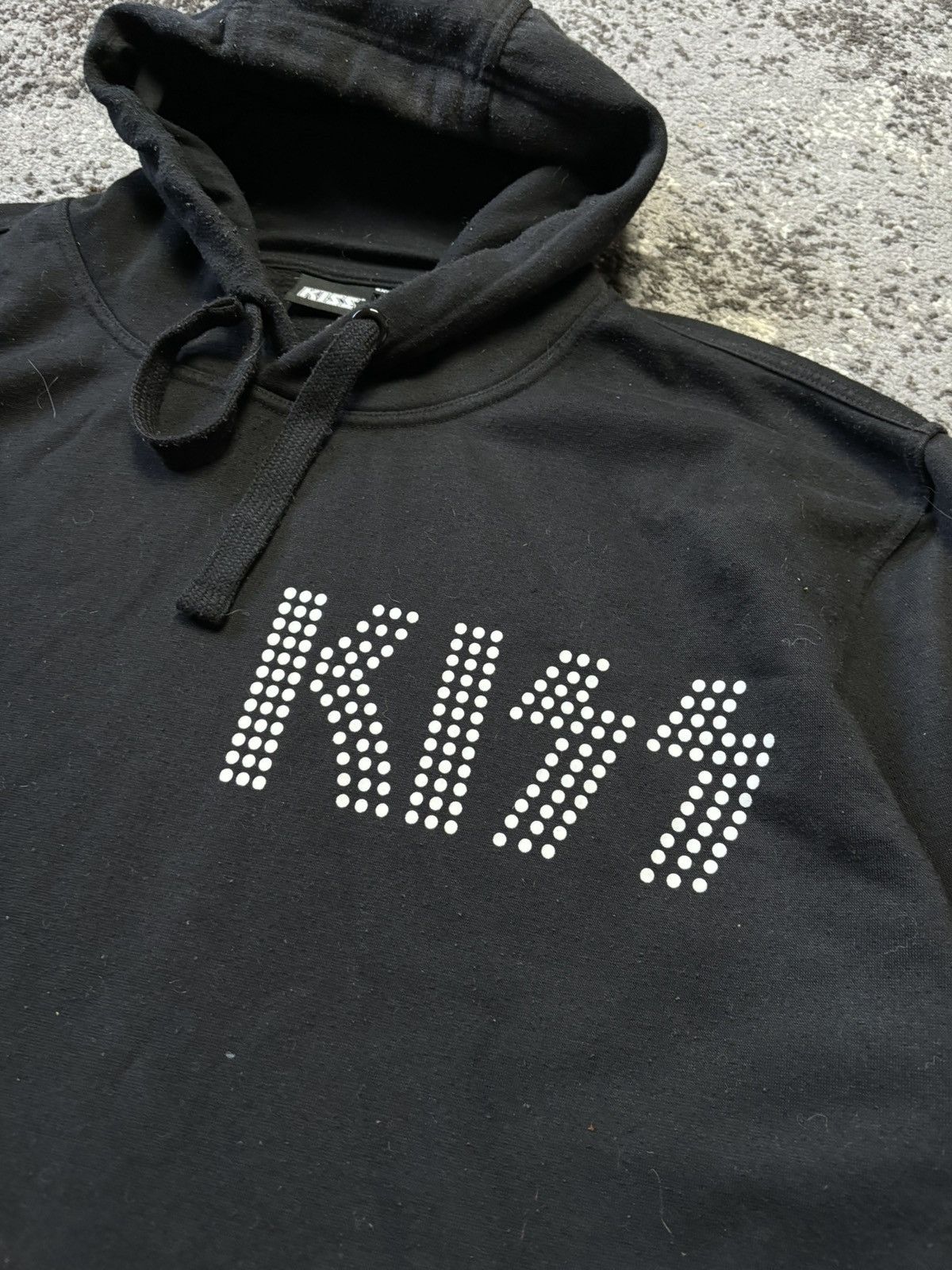 KISS × Vintage KISS (2018) Classic Logo Spellout Glam Metal Rock Hoodie Size 4XL / US 24-26 - 2 Thumbnail