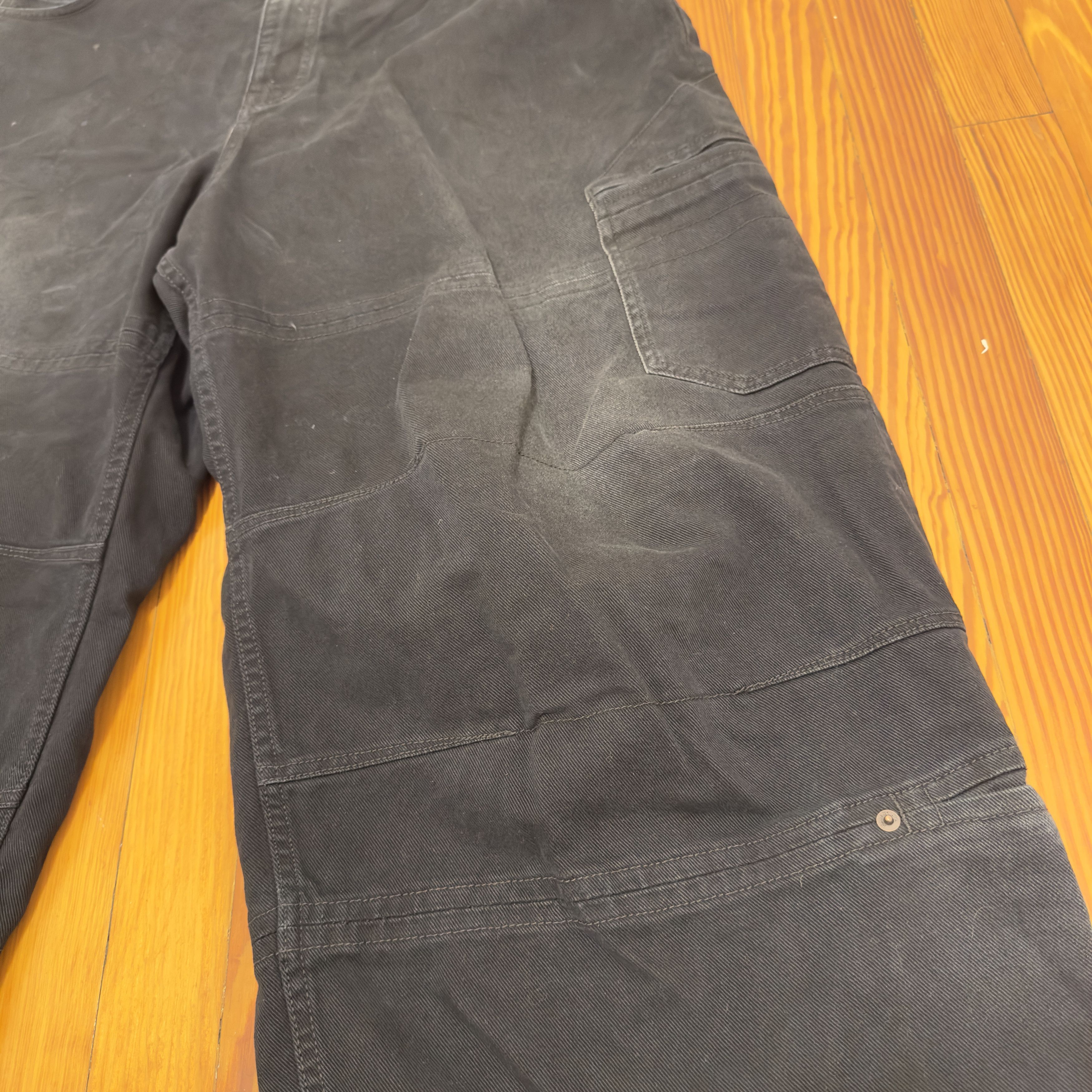 Balenciaga BALENCIAGA UNISEX CARGO JEANS Size US 36 / EU 52 - 2 Thumbnail