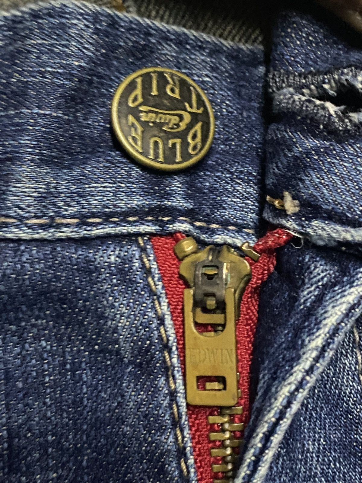 Edwin Vintage Edwin Blue Trip Hybrid Distressed Loose Jeans Size US 31 - 10 Thumbnail