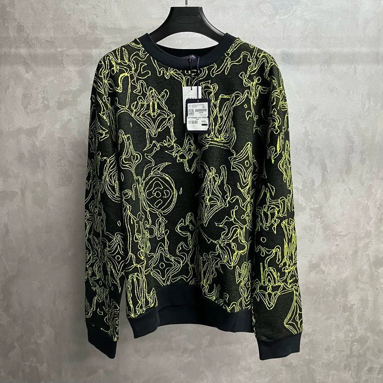 Louis Vuitton Louis Vuitton Black monogrammed Logo intarsia crewneck swe Size US XXL / EU 58 / 5 - 1 Thumbnail
