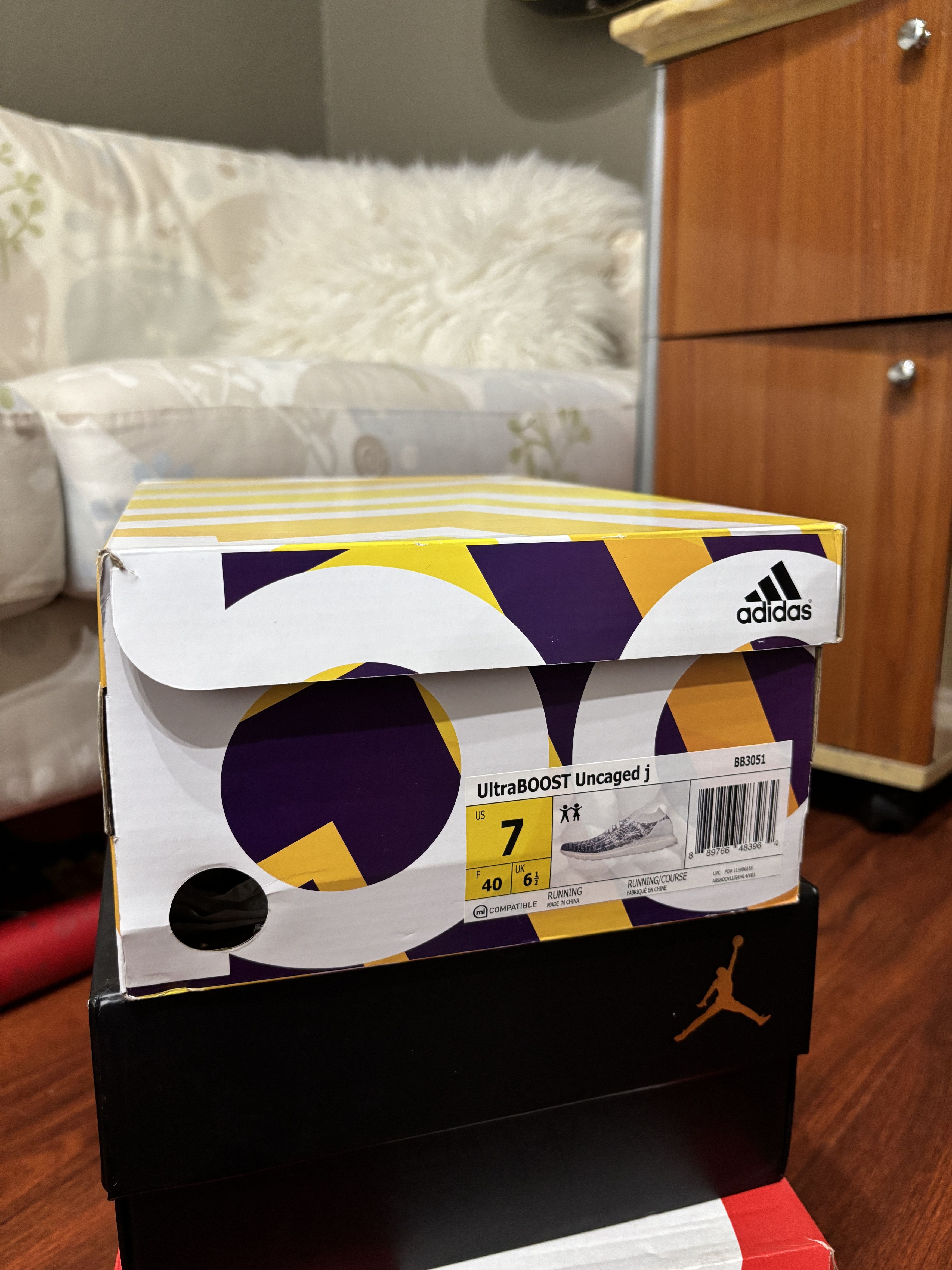 Adidas adidas Ultra Boost Uncaged Size US 7 / EU 40 - 8 Thumbnail
