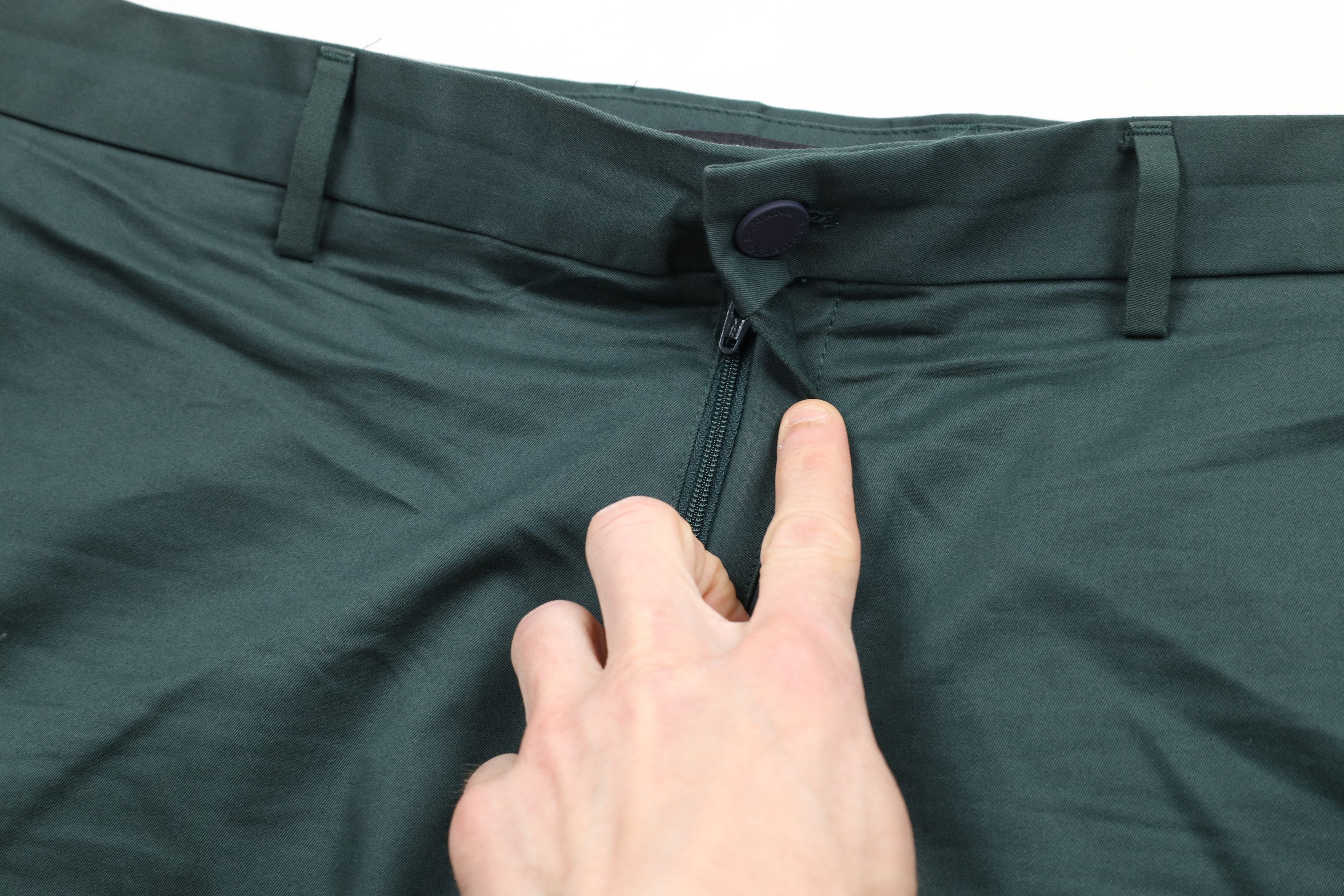 Banana Republic × Vintage Banana Republic Front Tech Above Knee Aiden Shorts Green Size US 38 / EU 54 - 5 Thumbnail