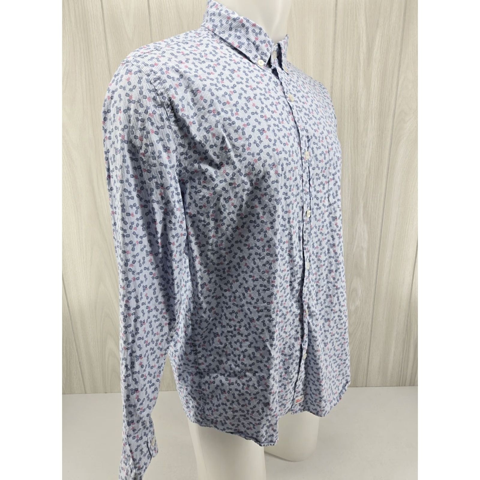 Vineyard Vines Vineyard Vines Murray Shirt Slim Fit Mens LARGE Blue Pineapple Geometric Button-Up Shirt Size US L / EU 52-54 / 3 - 6 Thumbnail
