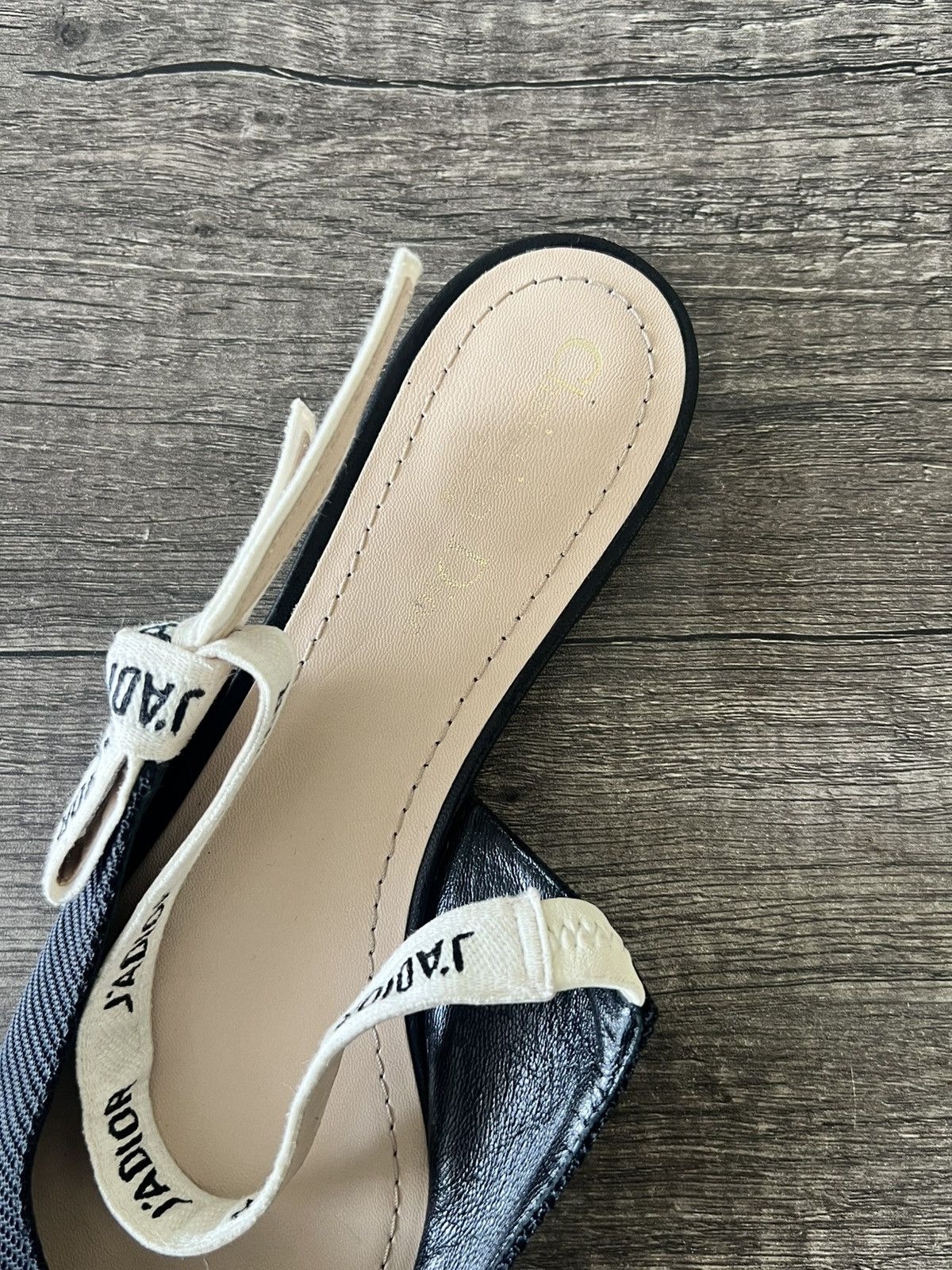 Christian Dior Monsieur CHRISTIAN DIOR J'ADIOR SLINGBACK FLATS Size US 10.5 / IT 40.5 - 10 Thumbnail