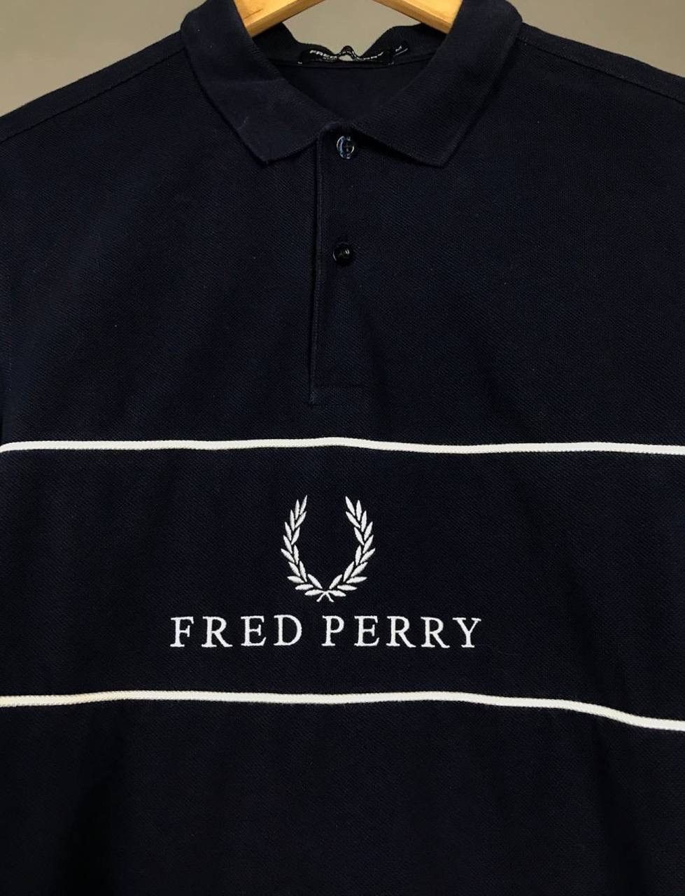Fred Perry Fred Perry casual designer big center logo polo Size US S / EU 44-46 / 1 - 3 Thumbnail