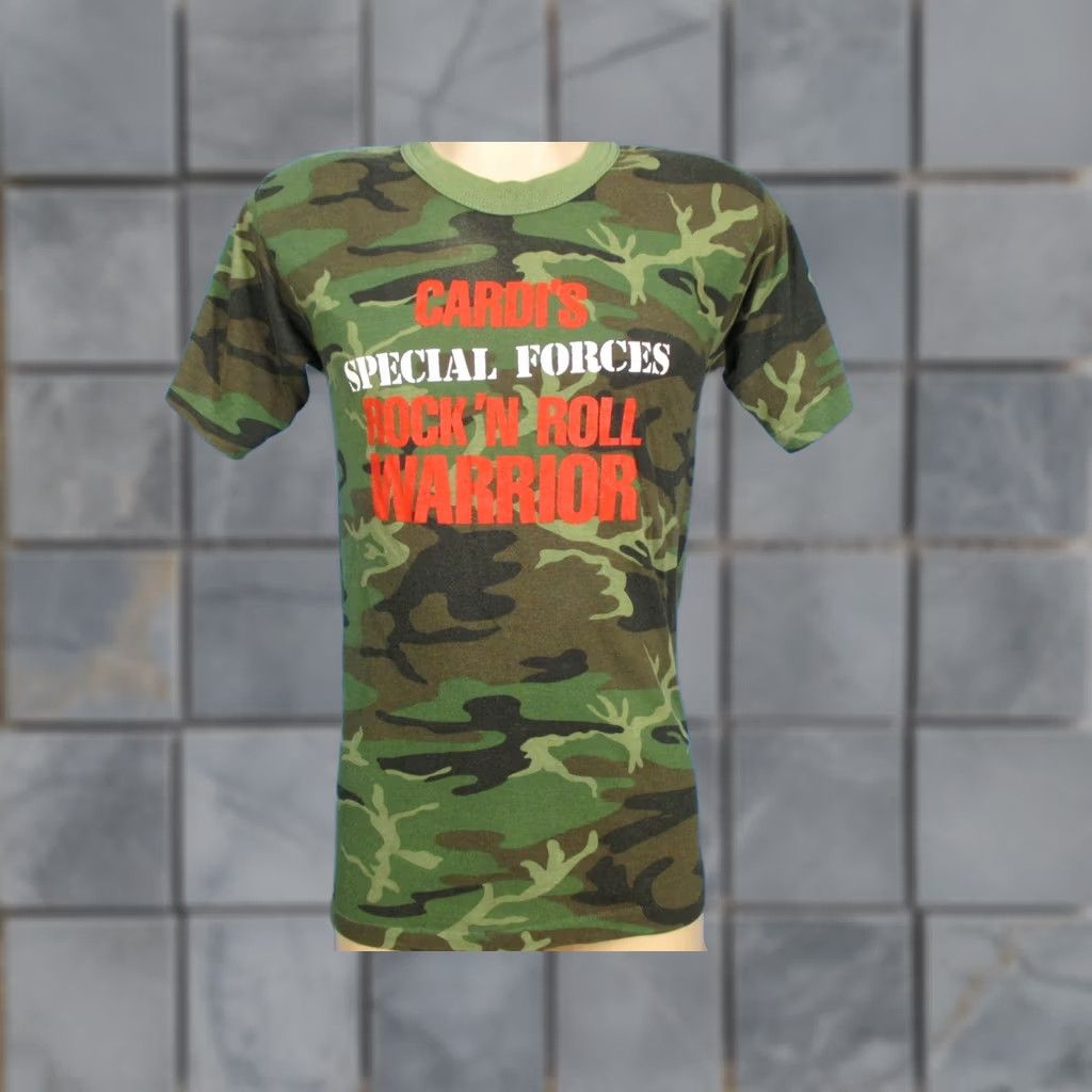 Vintage vtg 80s SPECIAL FORCES ROCK & ROLL WARRIOR CAMOUFLAGE T-Shirt S camo army thin shirt Mens Size US S / EU 44-46 / 1 - 1 Thumbnail