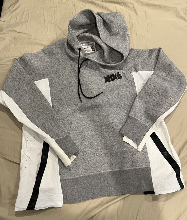 Nike NIKE X SACAI HOODIE Dark Grey Heather M | Grailed