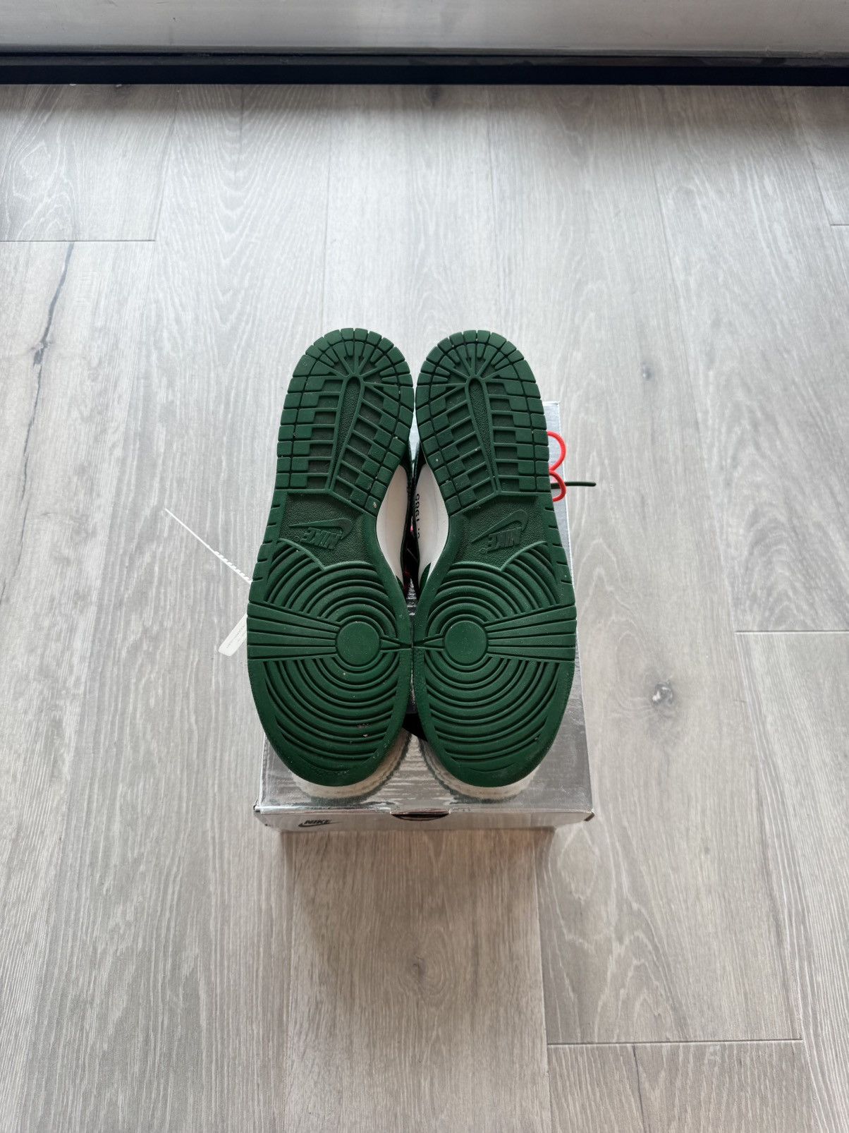 Nike × Off-White Nike Off-White Pine Green Dunk Low Size US 11 / EU 44 - 6 Thumbnail