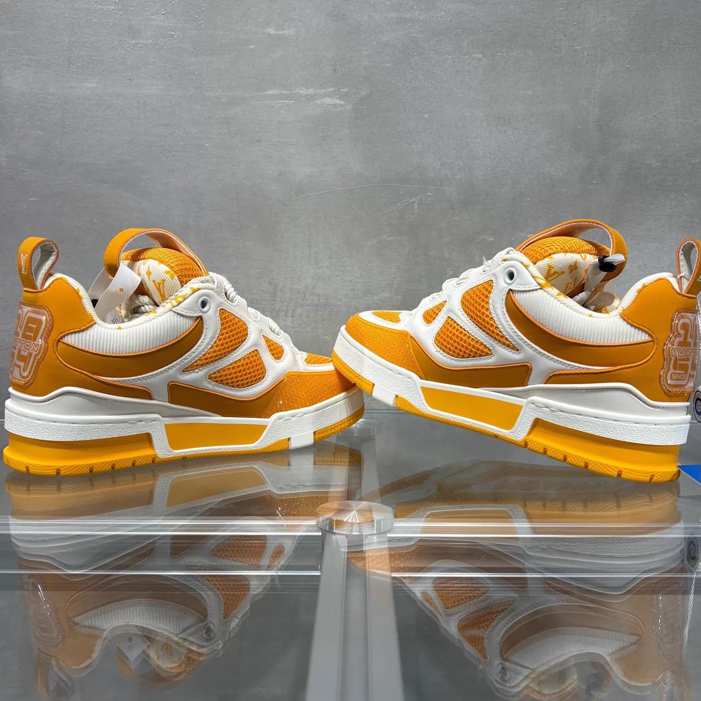 Louis Vuitton LV Skate Shoes White/Yellow All-Over UK1.5/35.5 FC0359 Size US 5 / IT 35 - 5 Thumbnail