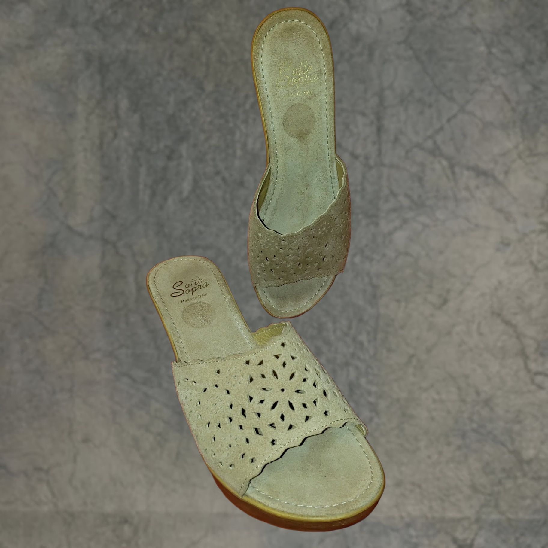 Vintage Sotto Sopra Slide Wedge Sandals Women's Beige Suede Perforated Crossover 7.5M Size US 8 / IT 38 - 1 Thumbnail