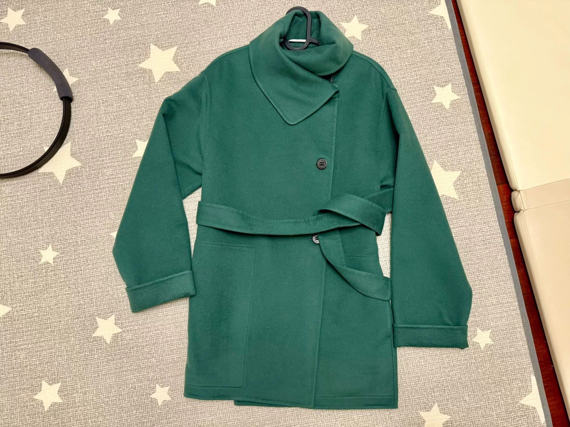 Hermes Hermes Green 100% Cashmere Coat Size 36 Size US S / EU 44-46 / 1 - 1 Thumbnail