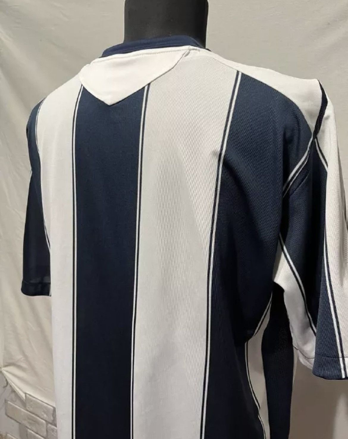 Umbro × Vintage West Bromwich Albion 2008-2009 Home Shirt Umbro Size US XXL / EU 58 / 5 - 6 Thumbnail