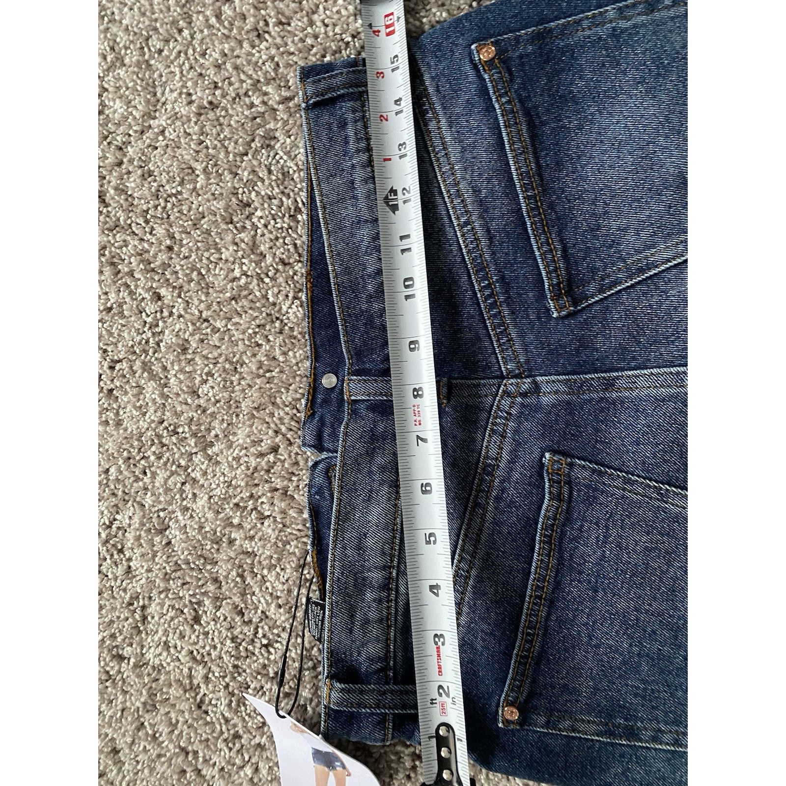 Victoria's Secret Hi-Rise Shorts-Celebrity Pink, The Brat sz5/7 Size 28" / US 6 / IT 42 - 5 Thumbnail