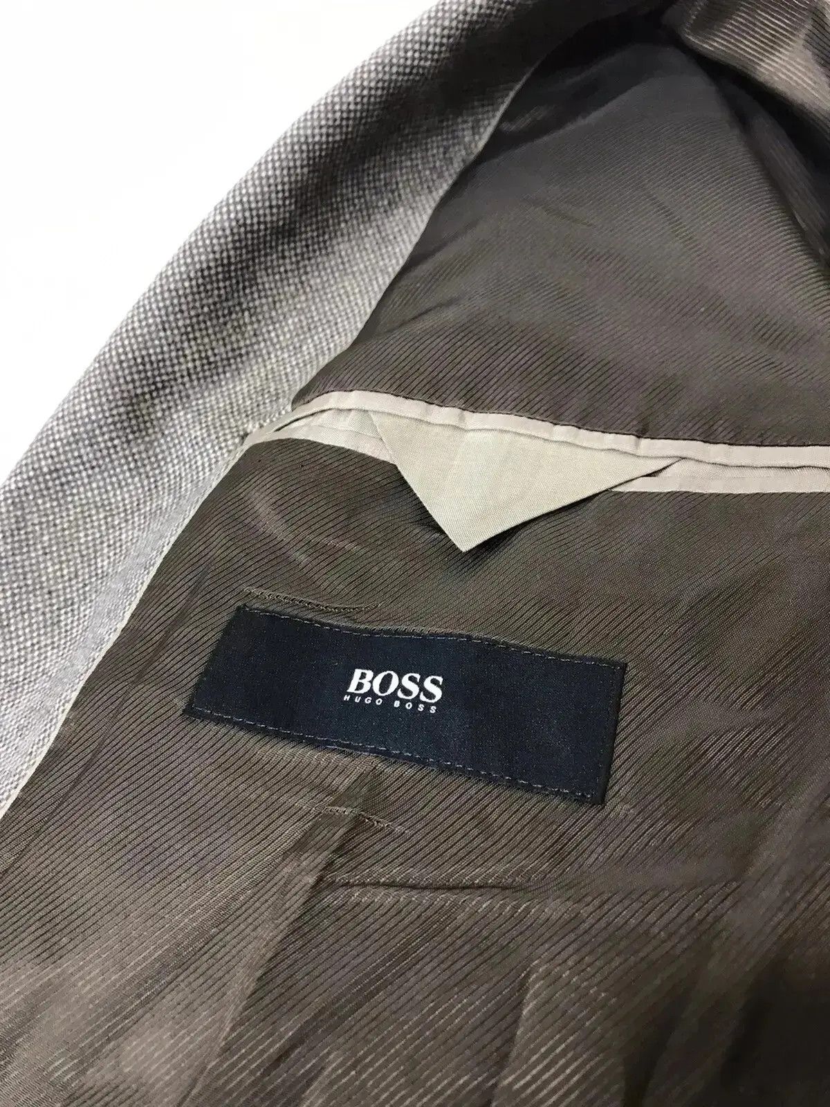 Designer × Hugo Boss Hugo Boss luxury men’s blazer Size 48R - 4 Thumbnail