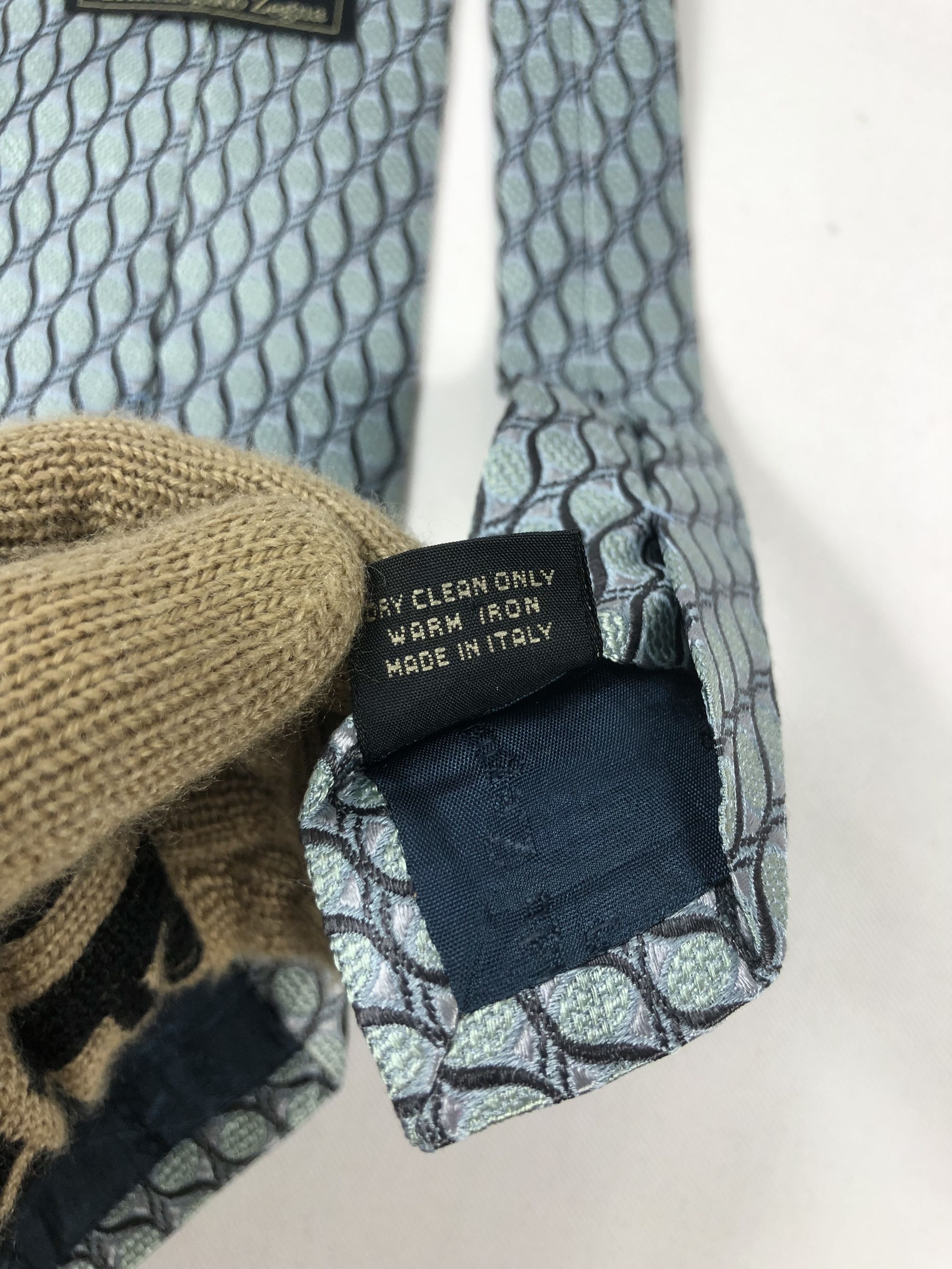 Ermenegildo Zegna Rare Ermenegildo Zegna Silk Tie Made in Italy Size ONE SIZE - 8 Thumbnail