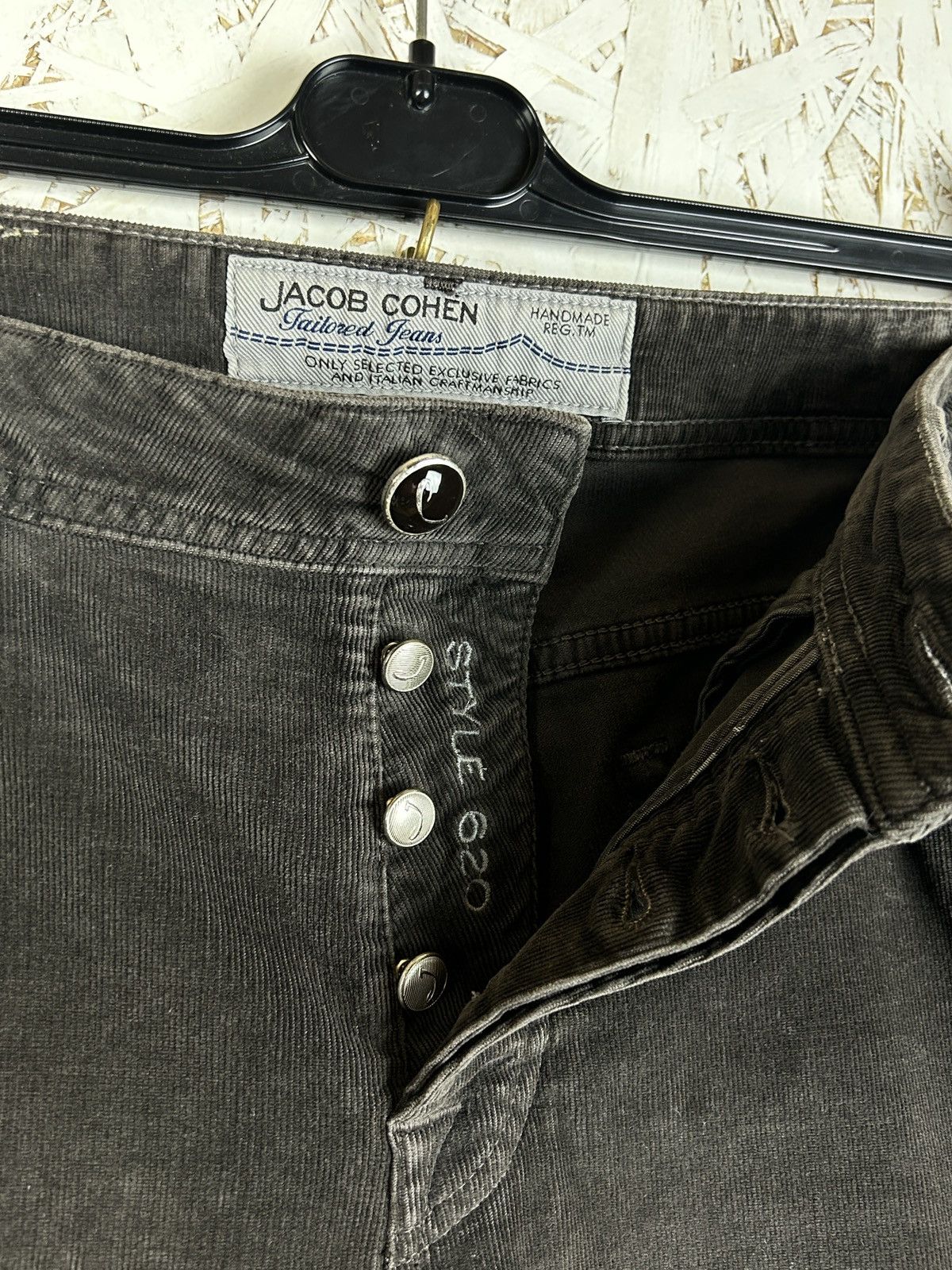 Jacob Cohen Jacob Cohen Corduroy Velvet Style 620 Pants Trousers 36 Size US 36 / EU 52 - 5 Thumbnail
