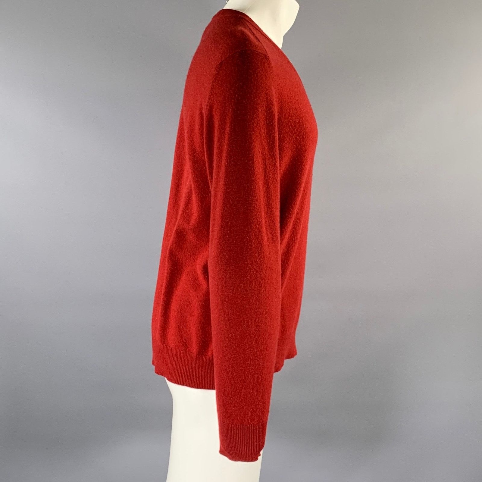 Hermes HERMES Size M Red Ribbed Cashmere V-Neck Sweater Size US M / EU 48-50 / 2 - 2 Thumbnail