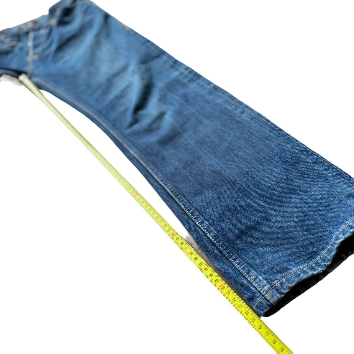 Levi's INSANE 1 of 1 Red Tab Levi’s engineered jeans buckleback y2k Size US 31 - 18 Thumbnail