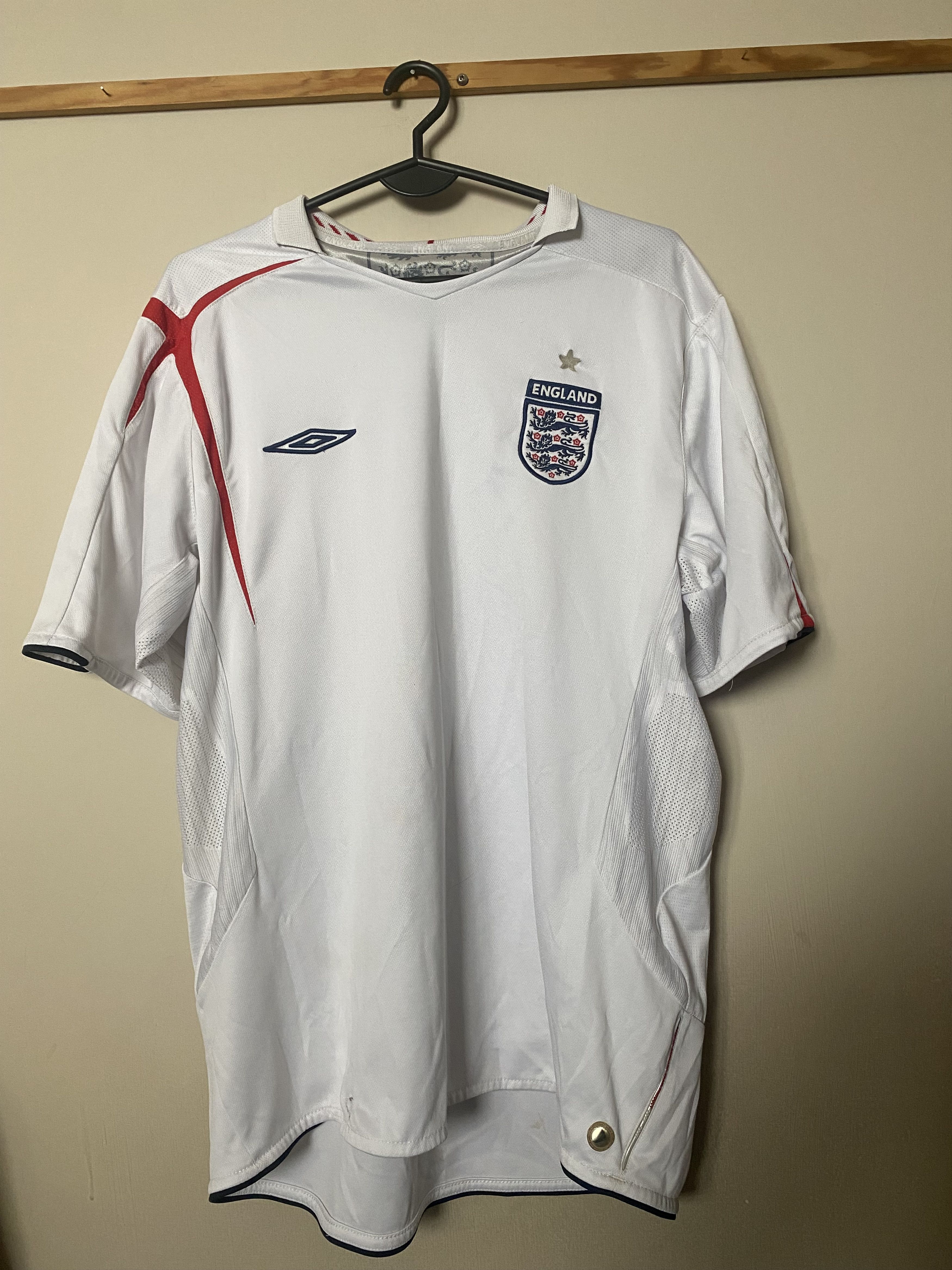 Umbro Jersey ENGLAND - Umbro - 2005 - 2007 = XL - UNIQUE Size US XL / EU 56 / 4 - 1 Thumbnail