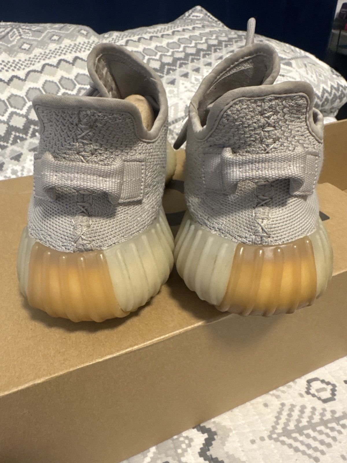 Yeezy Yeezy boost 350 v2 sesame Size US 8 / EU 41 - 7 Thumbnail