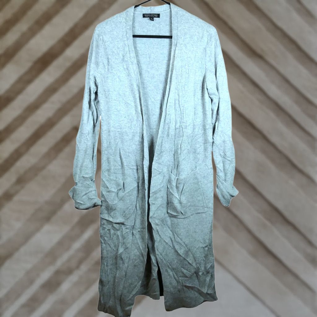 Banana Republic Banana Republic Sweater Cardigan Light Gray Wool Cashmere Blend S Women’s Long Sleeve Open Pockets Casual Workwear 90s? No, not applicable Size S / US 4 / IT 40 - 1 Thumbnail
