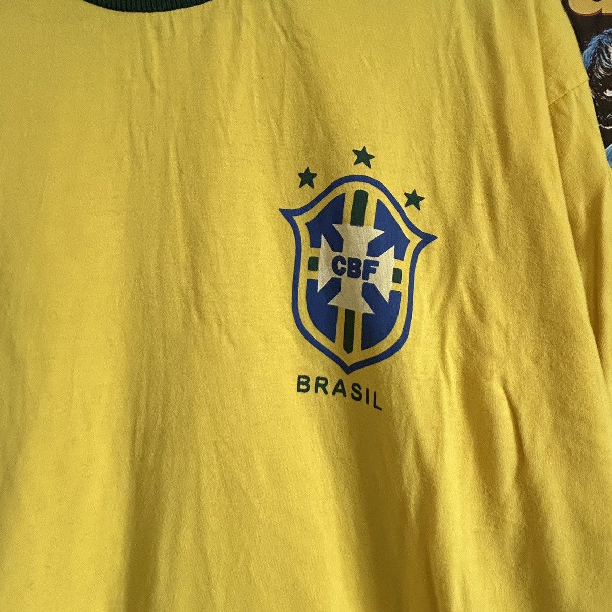 Umbro Vintage 90s Brasil Umbro T-Shirt Size US M / EU 48-50 / 2 - 3 Thumbnail