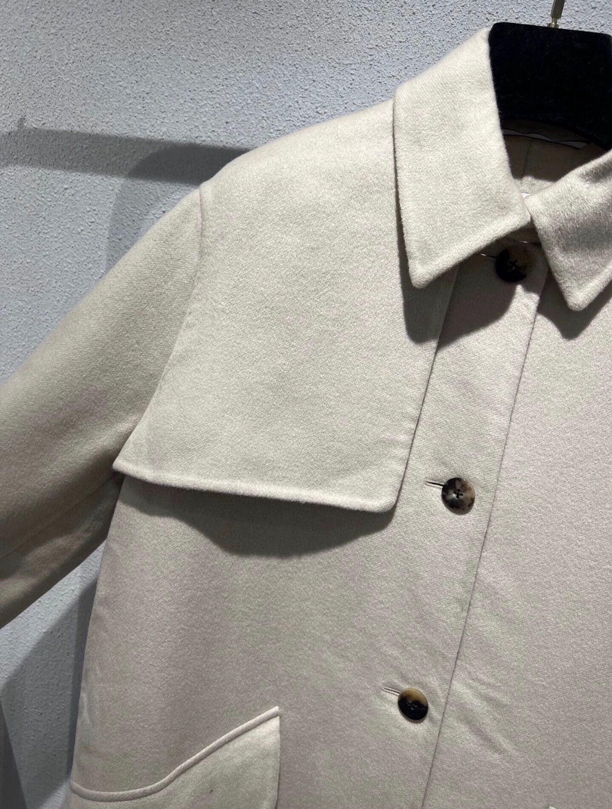 Hermes hermes men's cashmere coat size 42 Size US XS / EU 42 / 0 - 3 Thumbnail