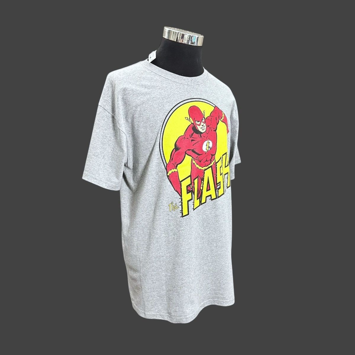 DC Comics The Flash DC Comics Men’s Short Sleeve Graphic T-Shirt Sz L Size US L / EU 52-54 / 3 - 6 Thumbnail