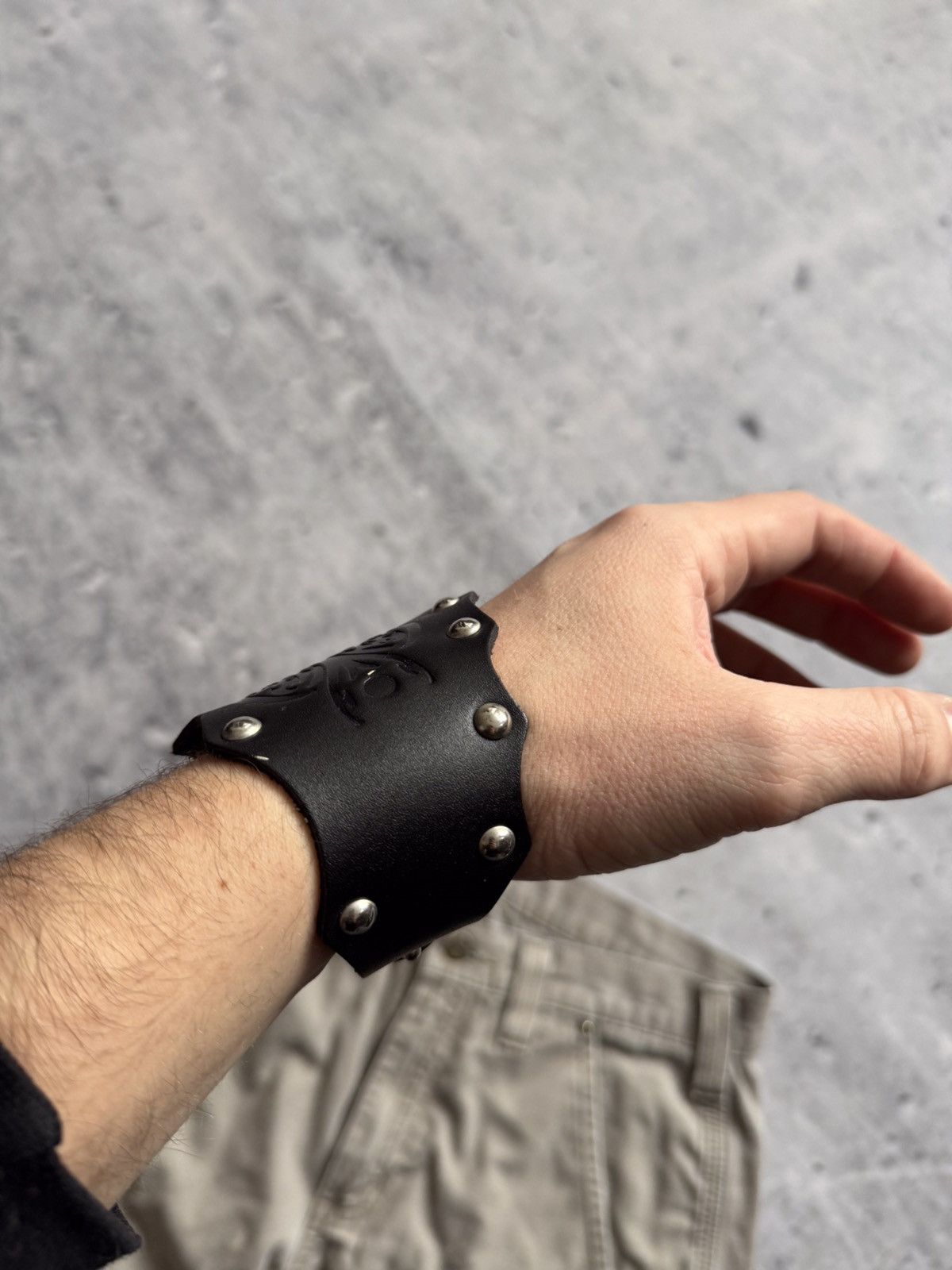 Leather × Vintage ⚠️🔥Vintage custom handmade leather bracelet moto rare flame Size ONE SIZE - 4 Thumbnail